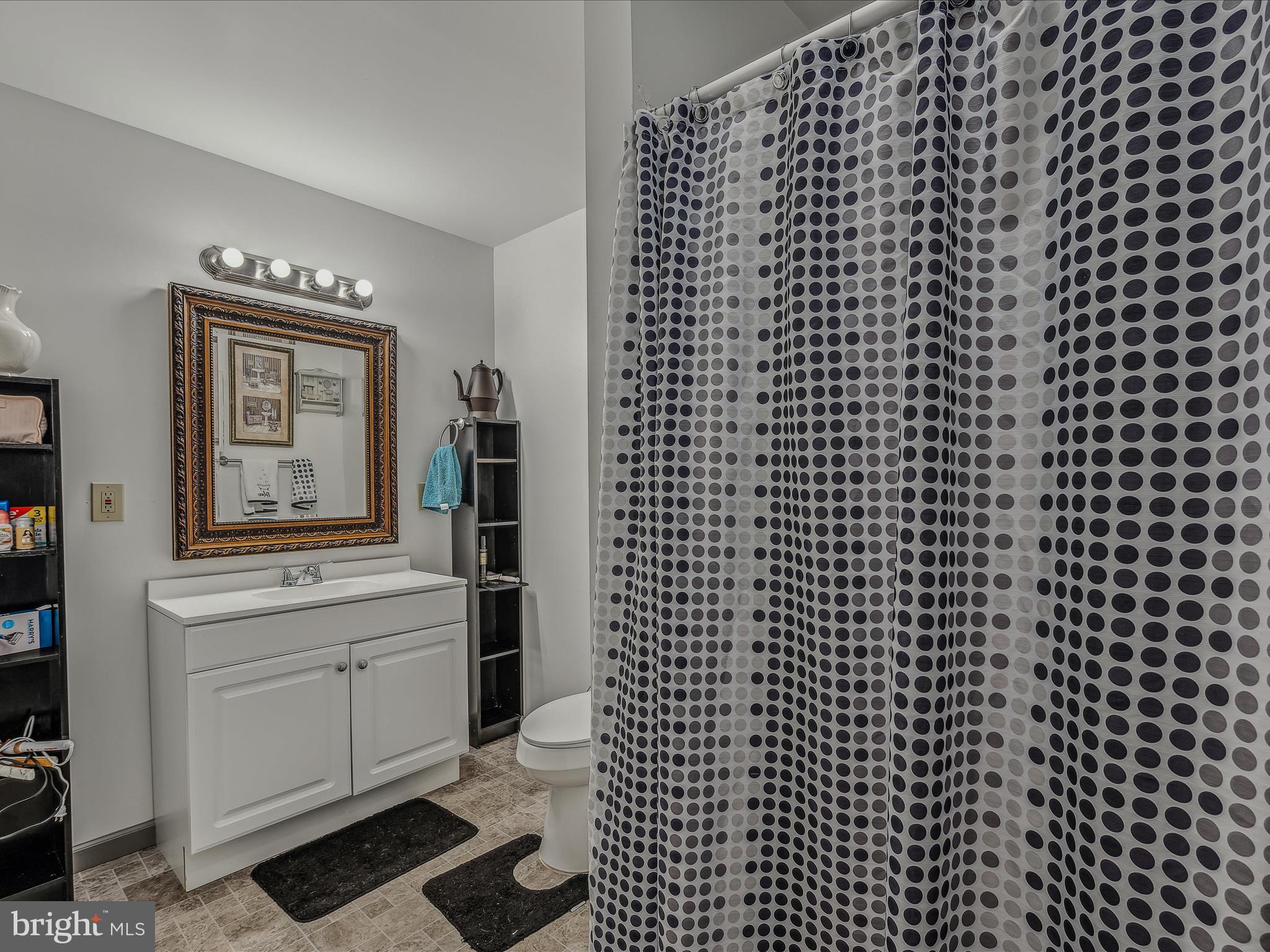 SPRING VALLEY - Residential