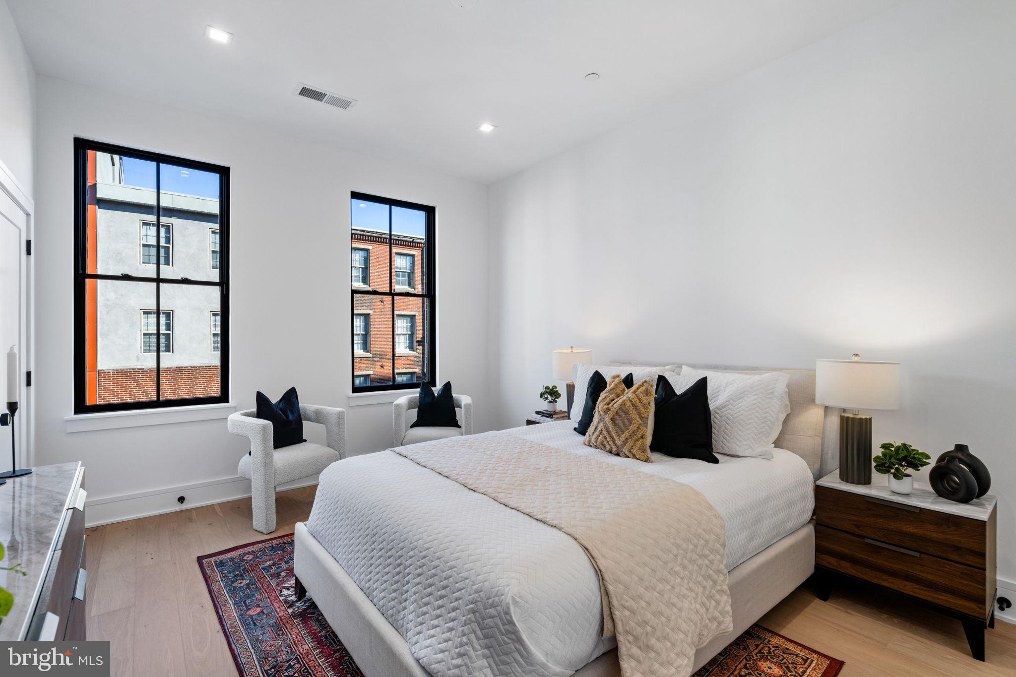 OLD CITY - Residential