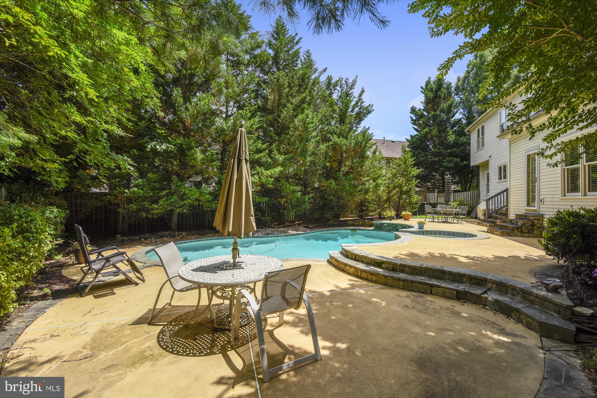 COLLINGWOOD SPRINGS - Residential