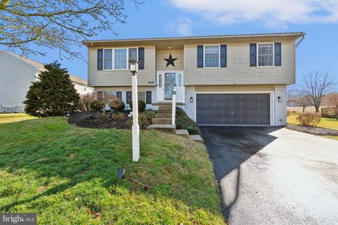 Photo of 208 Katie Lane, Quarryville, PA 17566 (MLS # PALA2047672)