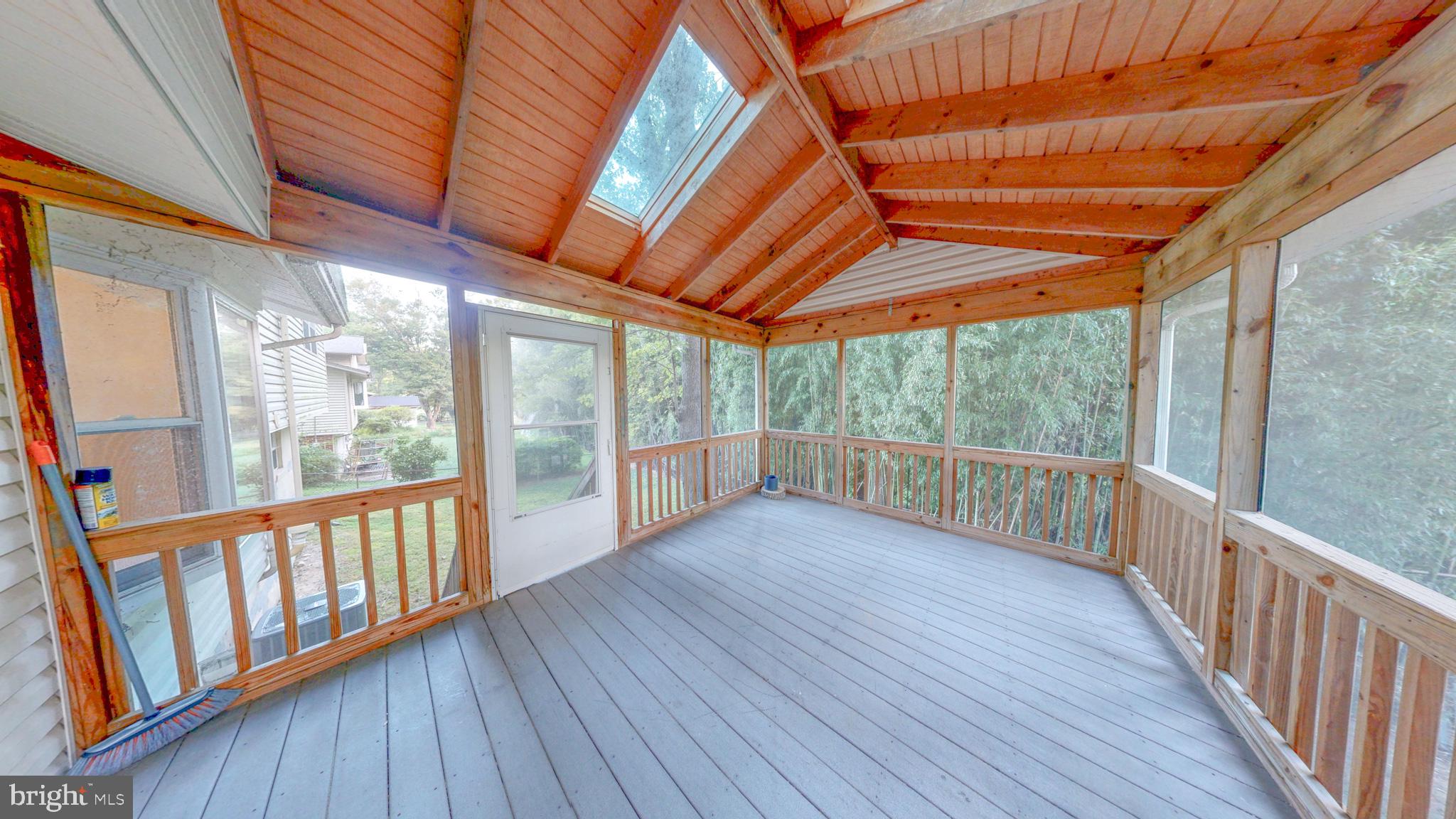 1216 DOWNS DRIVE