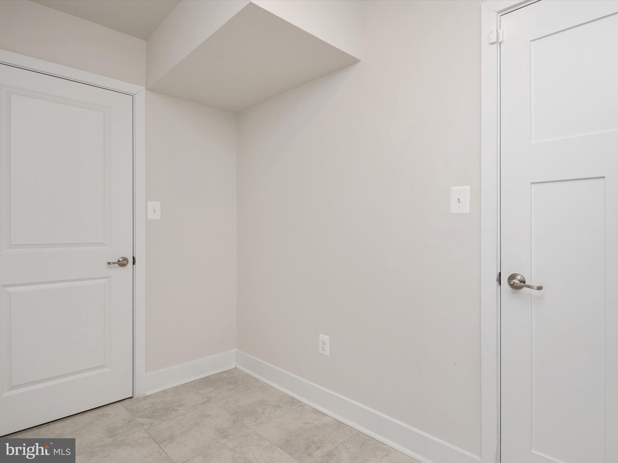 TANYARD SHORES - Residential