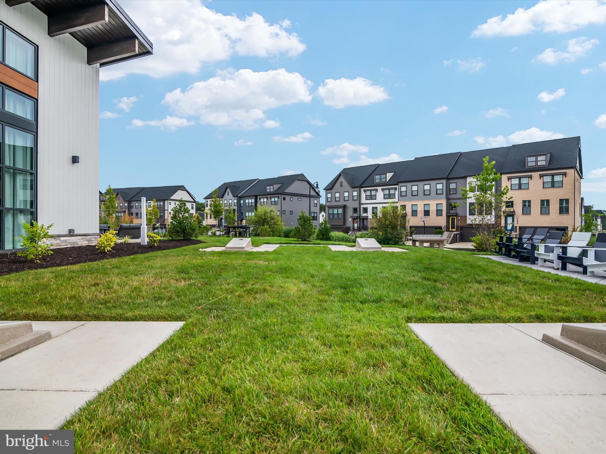 TANYARD SHORES - Residential