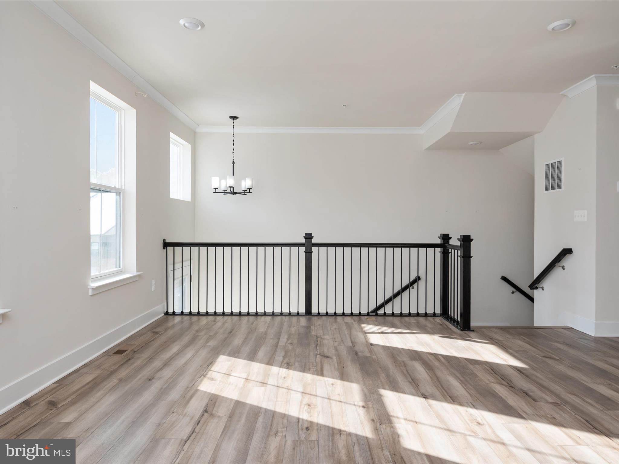 TANYARD SHORES - Residential