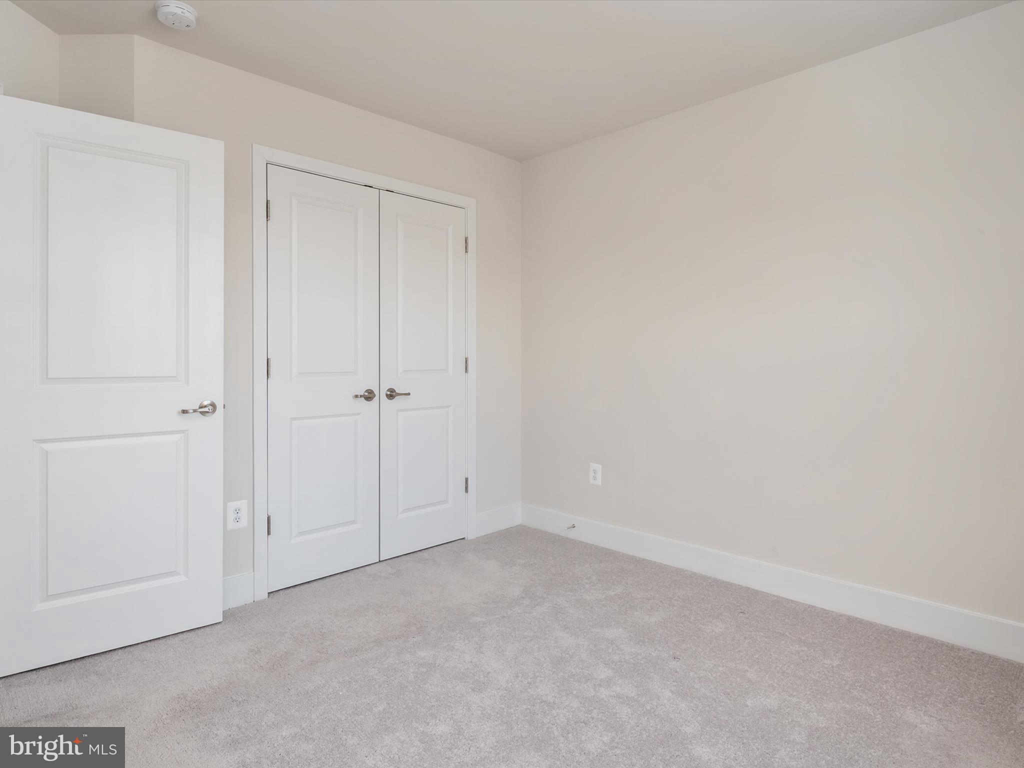 TANYARD SHORES - Residential