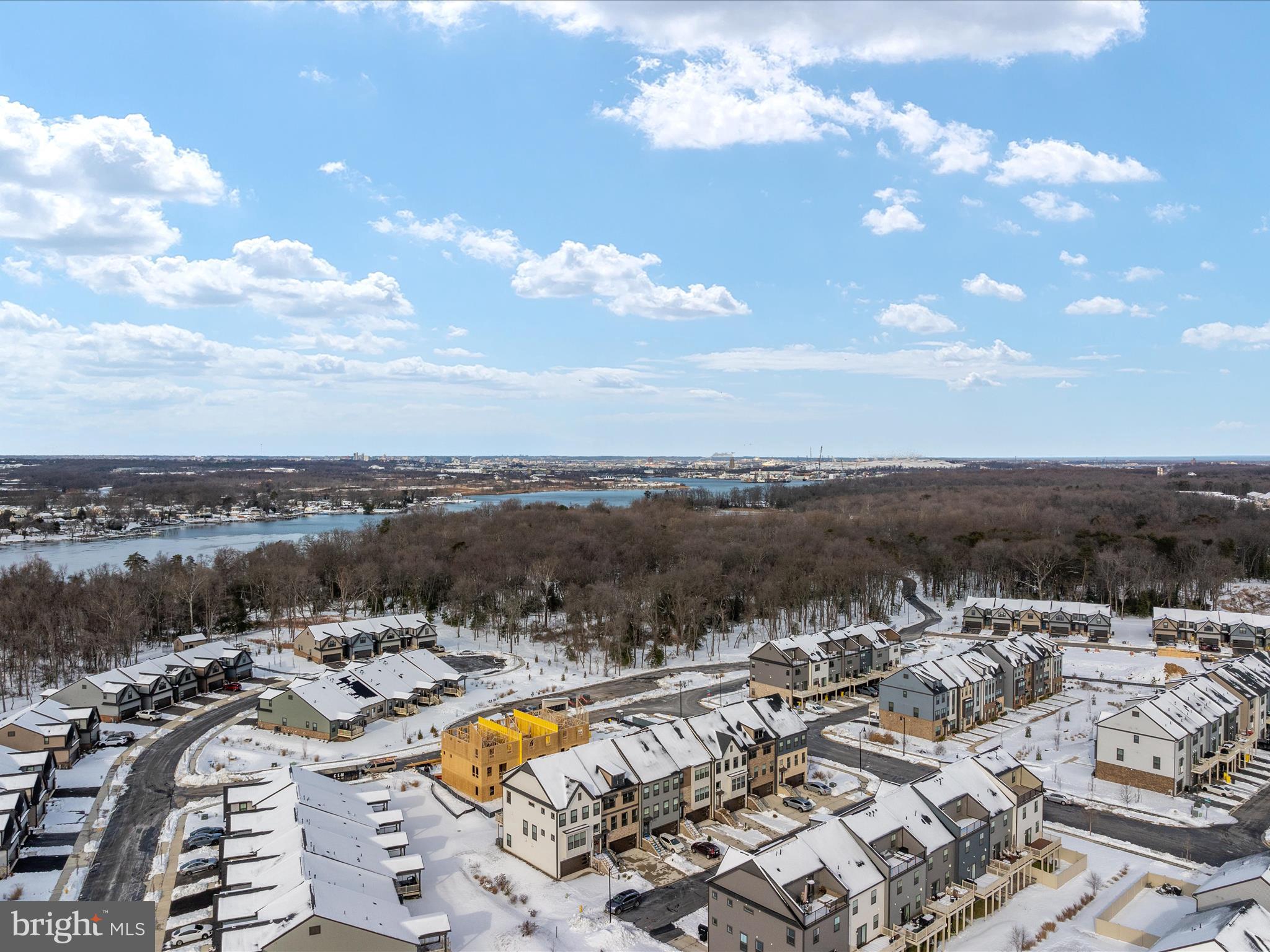 TANYARD SHORES - Residential