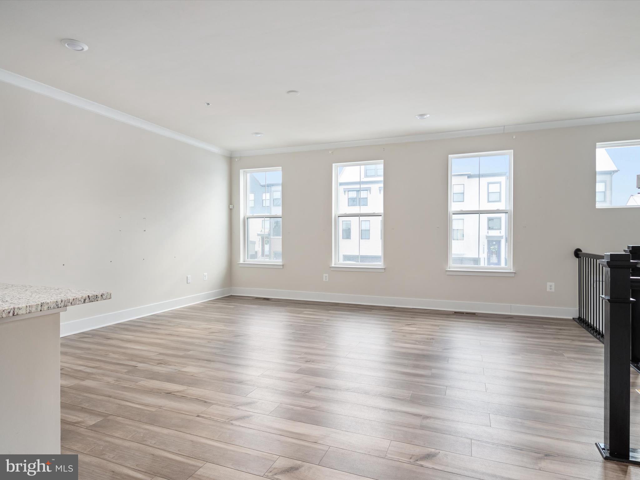 TANYARD SHORES - Residential