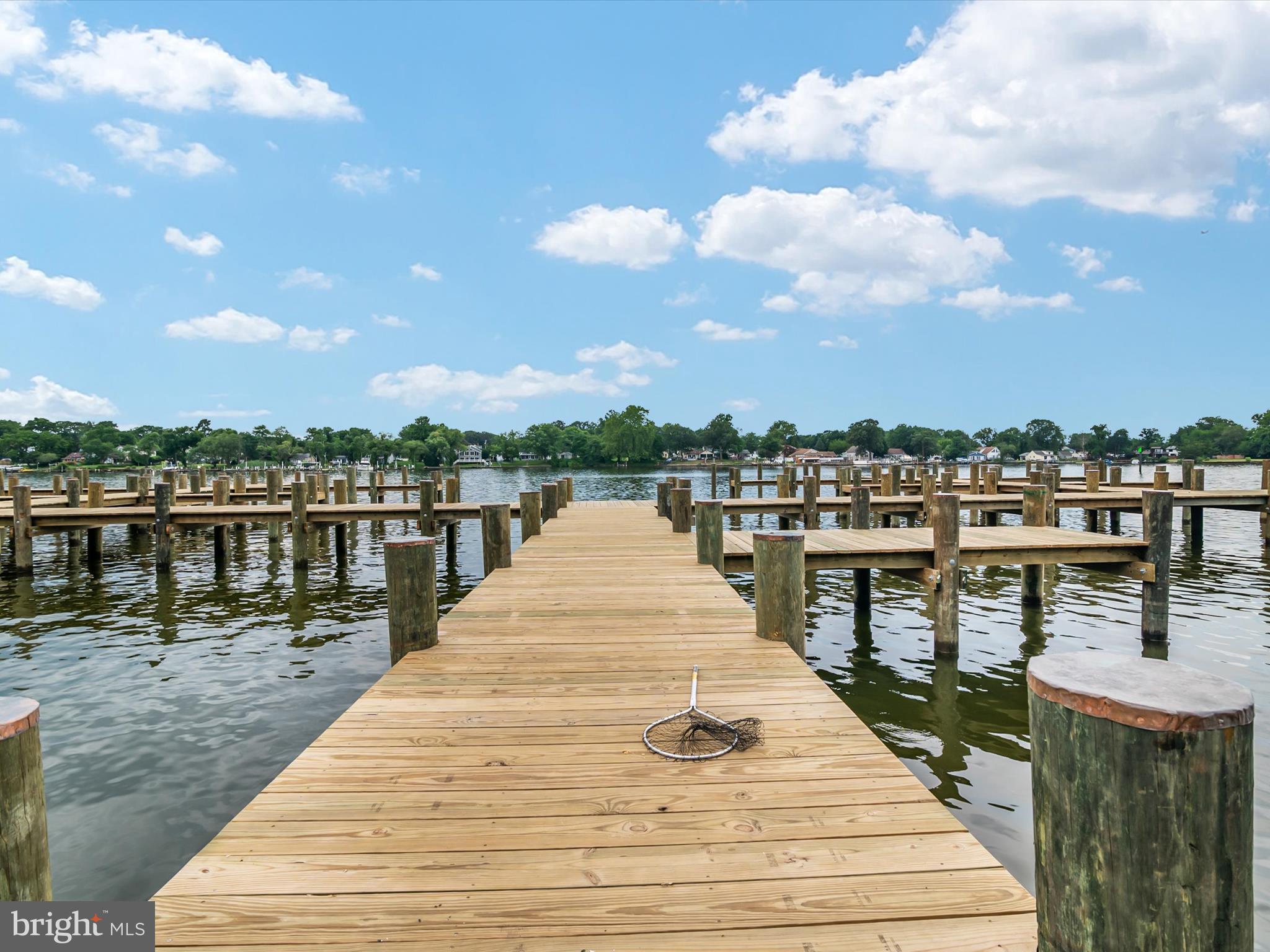 TANYARD SHORES - Residential