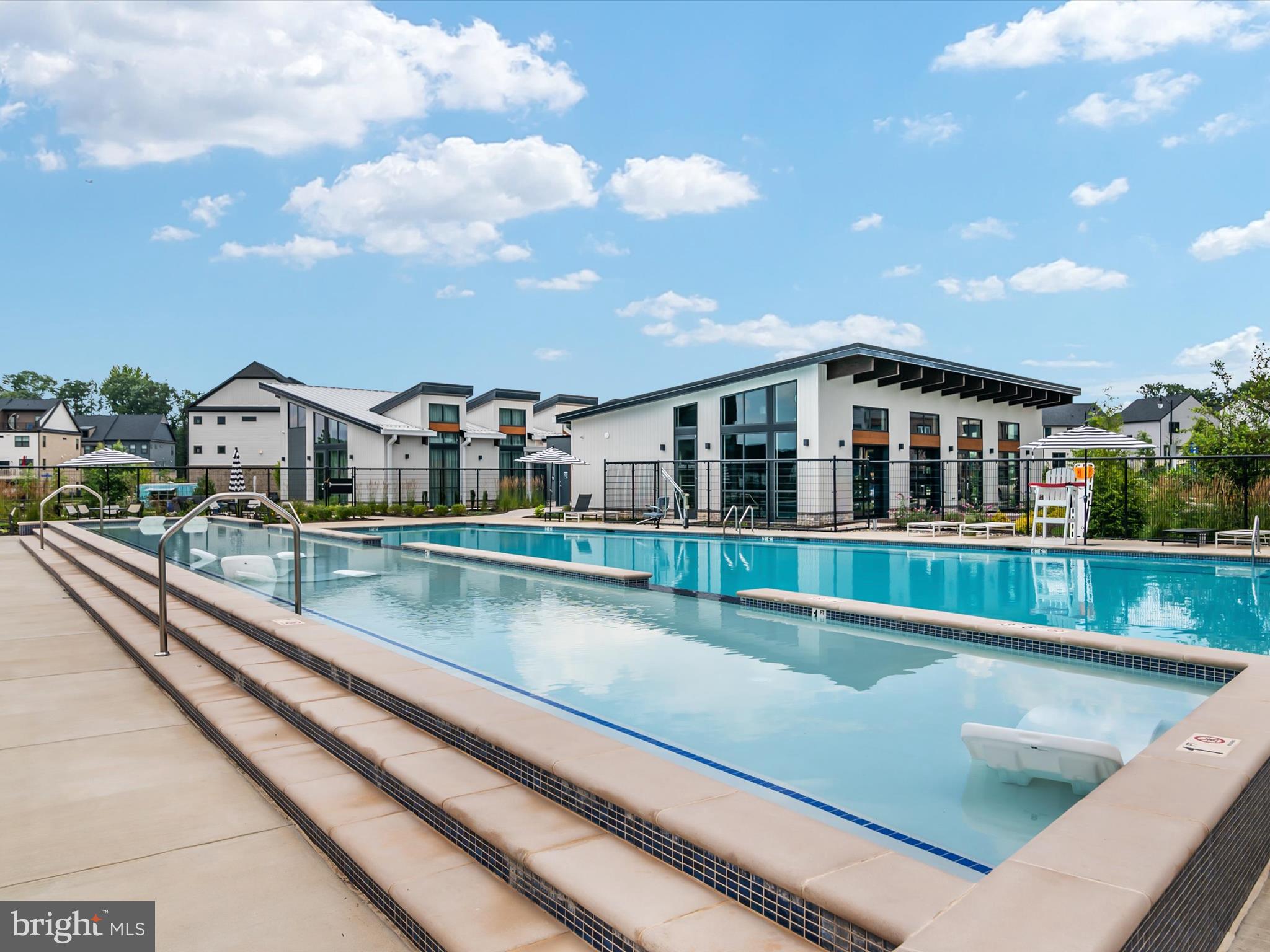 TANYARD SHORES - Residential