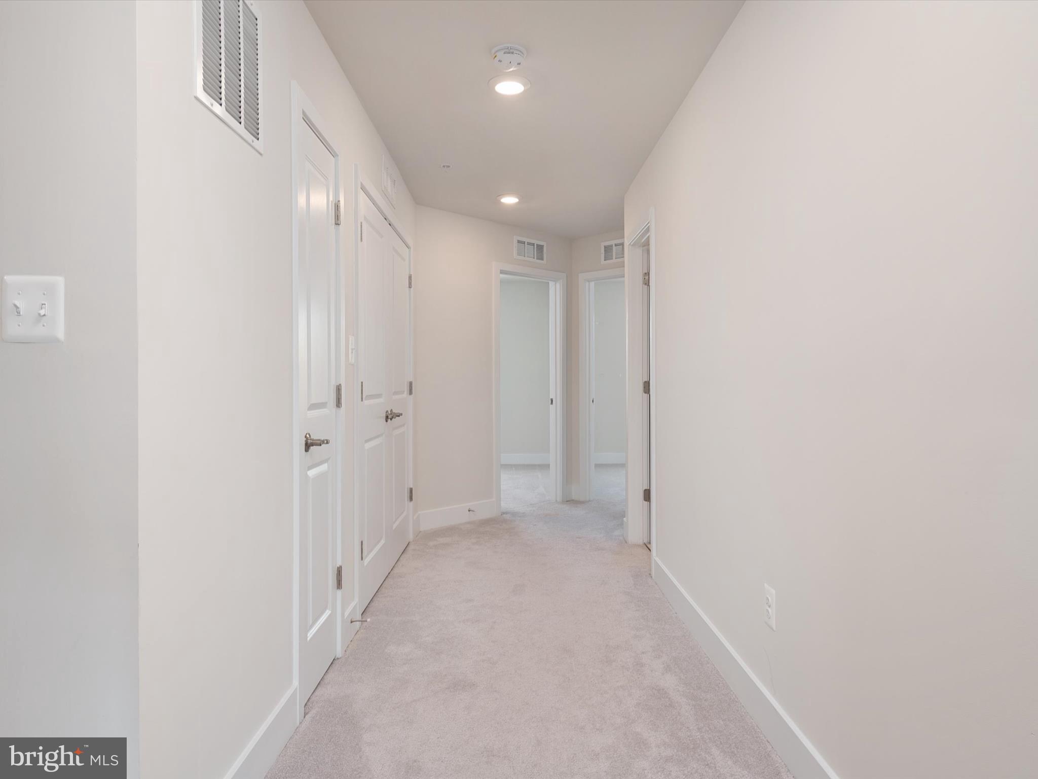 TANYARD SHORES - Residential