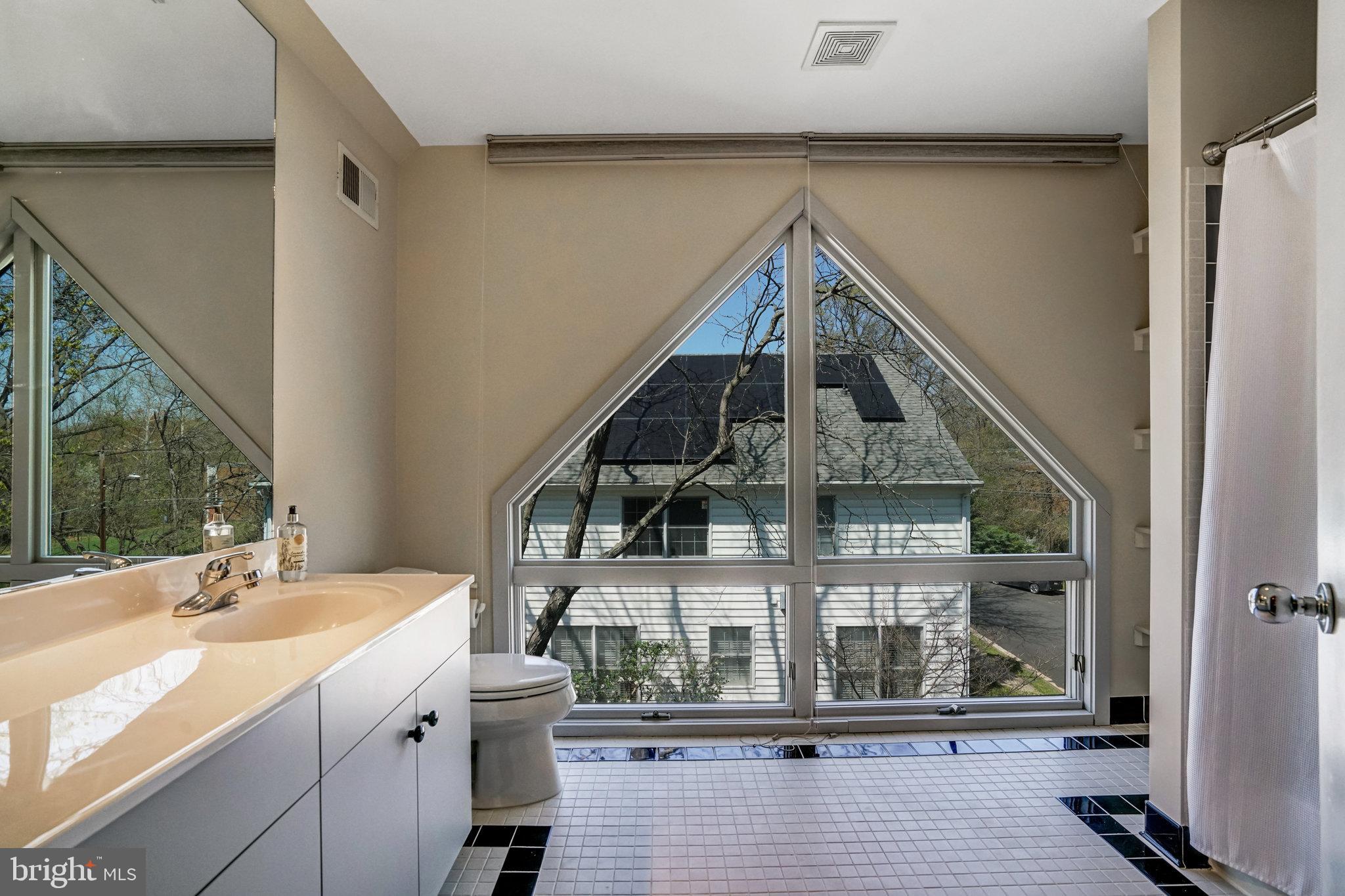 BERKSHIRE OAKWOOD - Residential