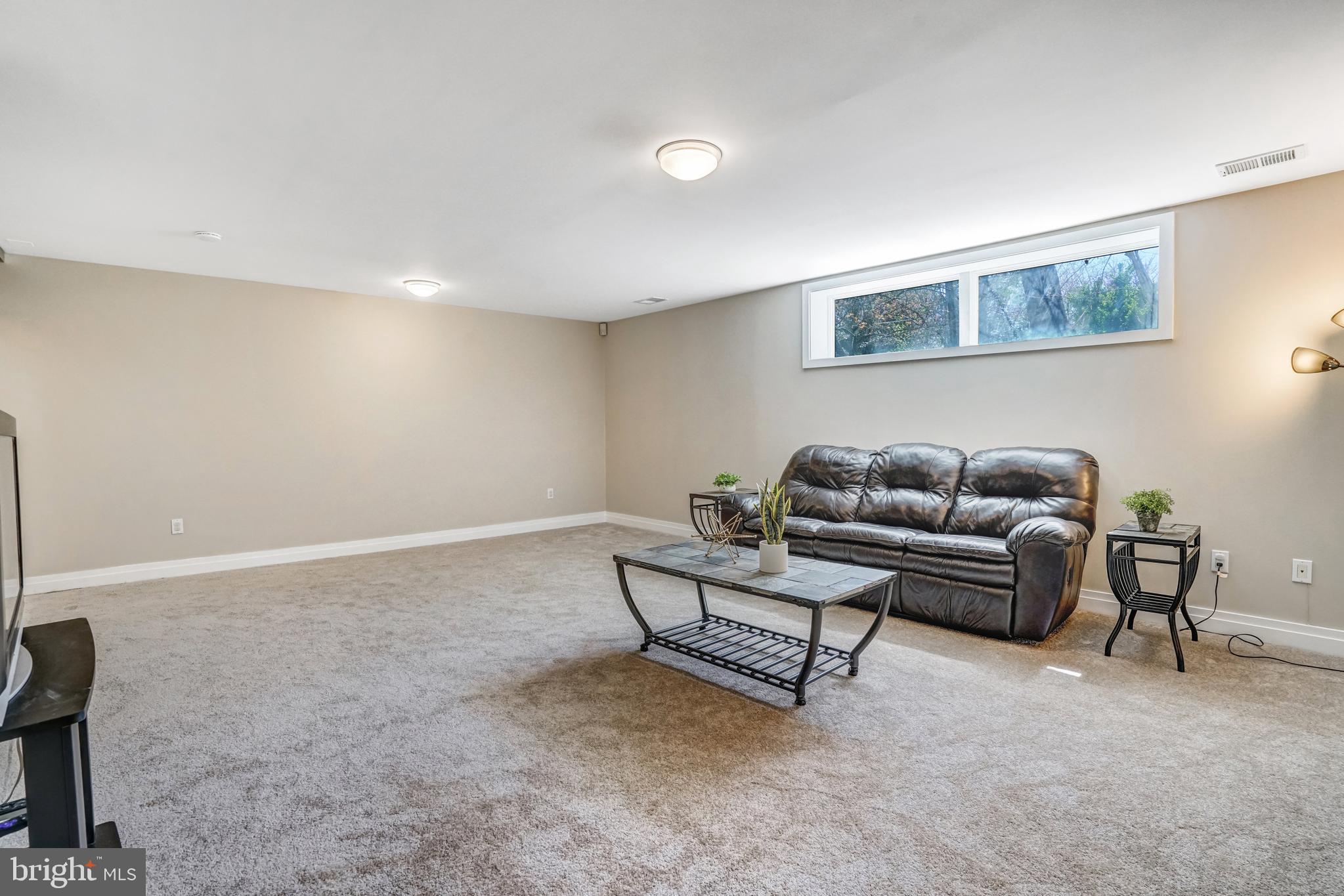 BERKSHIRE OAKWOOD - Residential