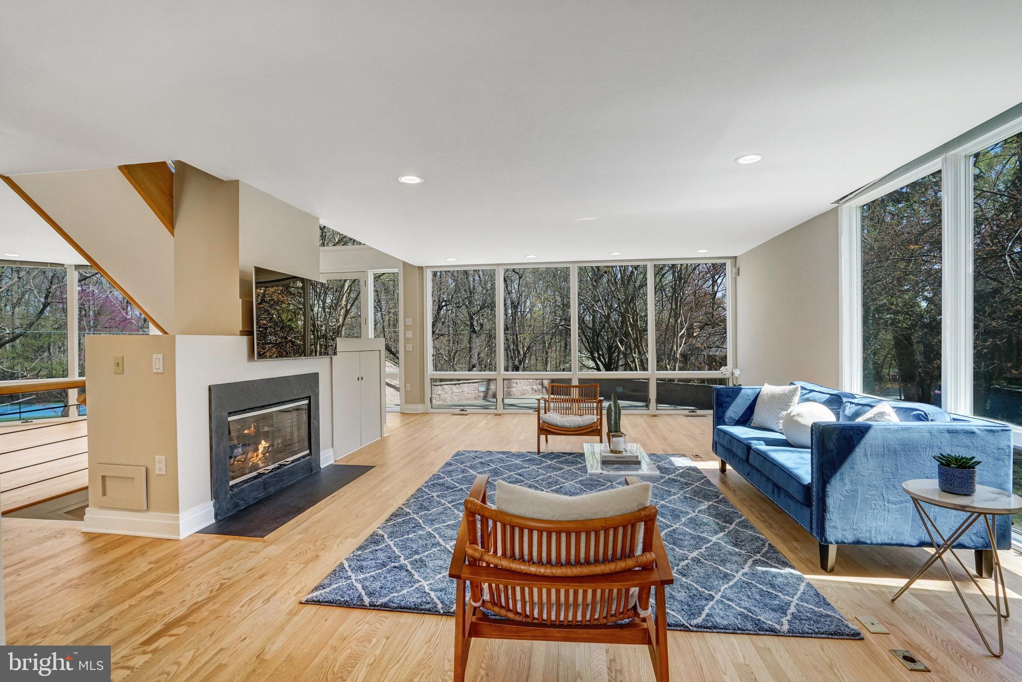 BERKSHIRE OAKWOOD - Residential