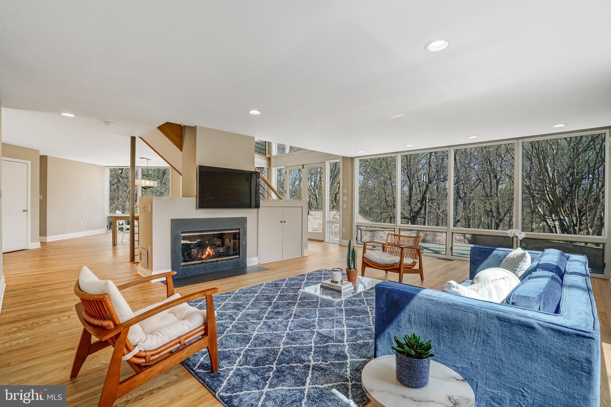 BERKSHIRE OAKWOOD - Residential