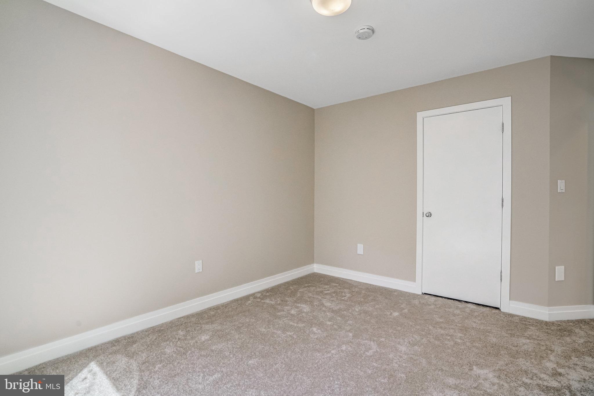 BERKSHIRE OAKWOOD - Residential