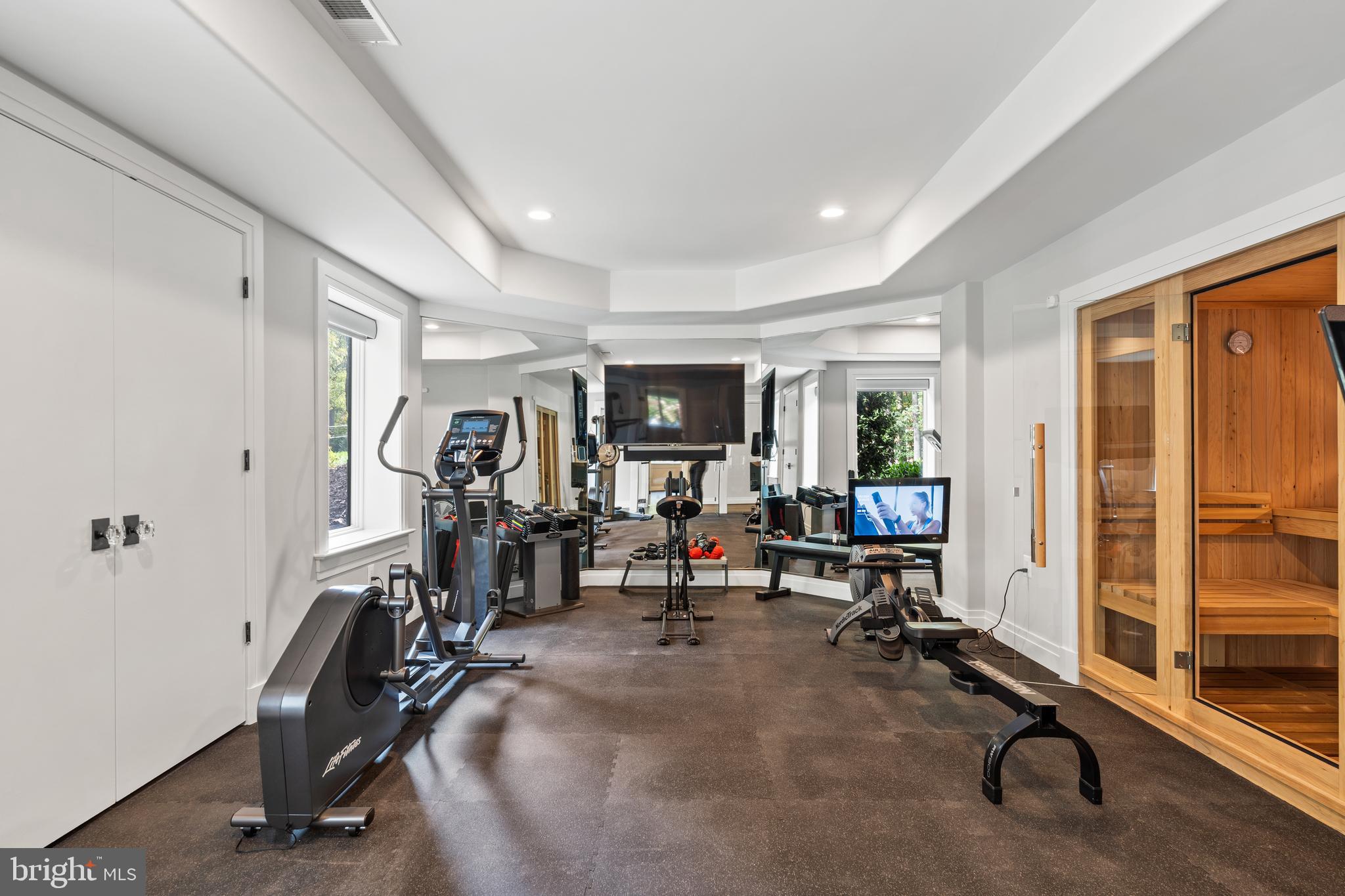 WOODHAVEN - Residential