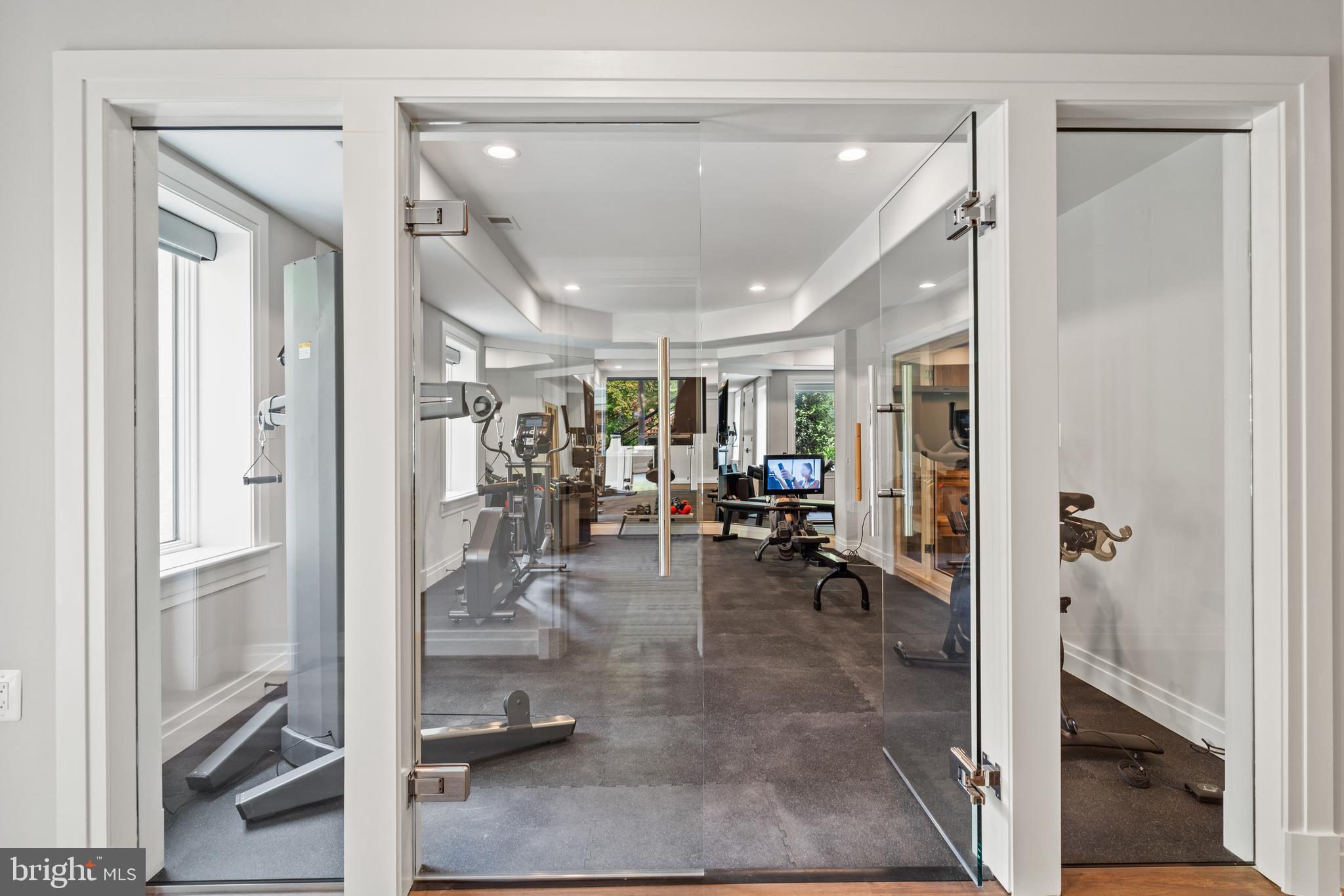 WOODHAVEN - Residential