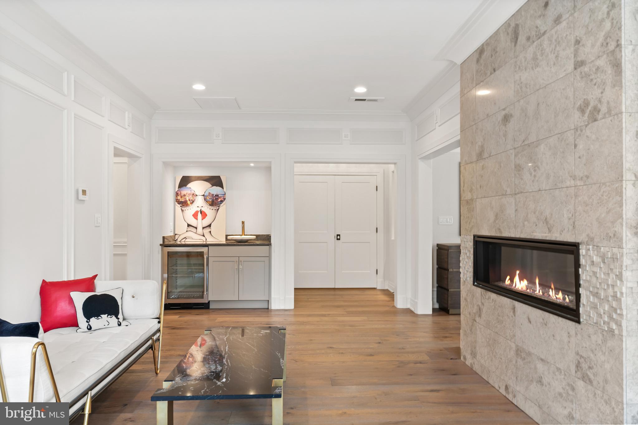 WOODHAVEN - Residential