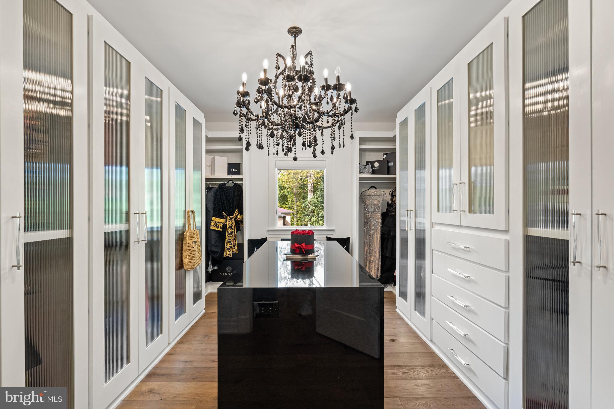 WOODHAVEN - Residential