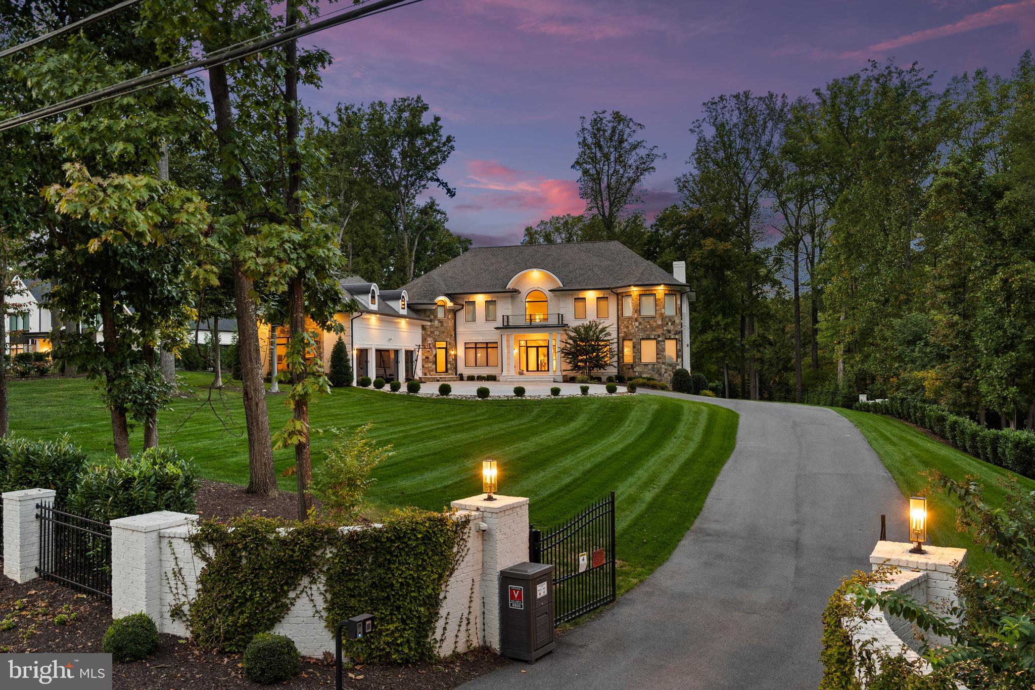 WOODHAVEN - Residential