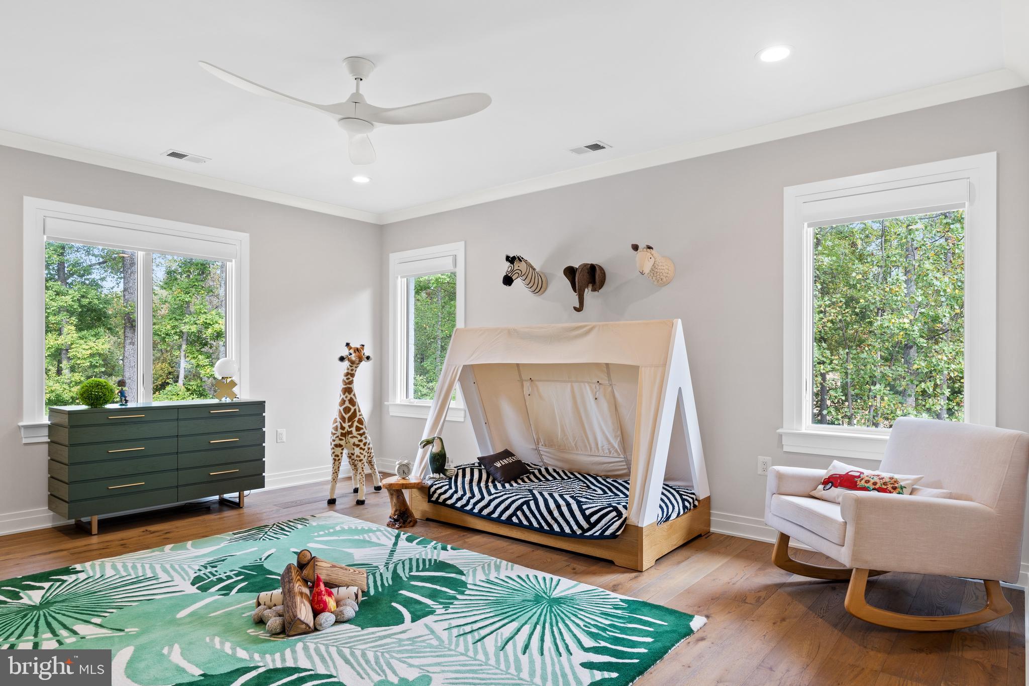 WOODHAVEN - Residential