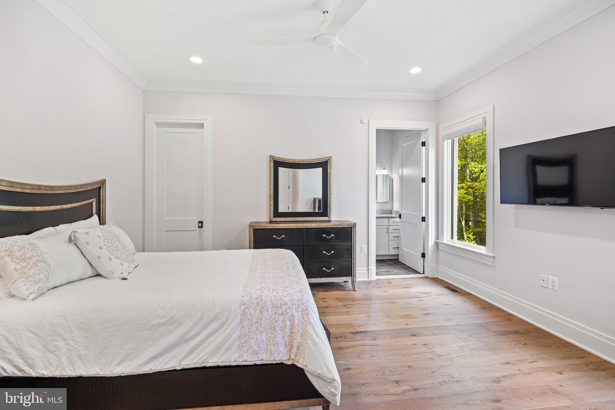 WOODHAVEN - Residential