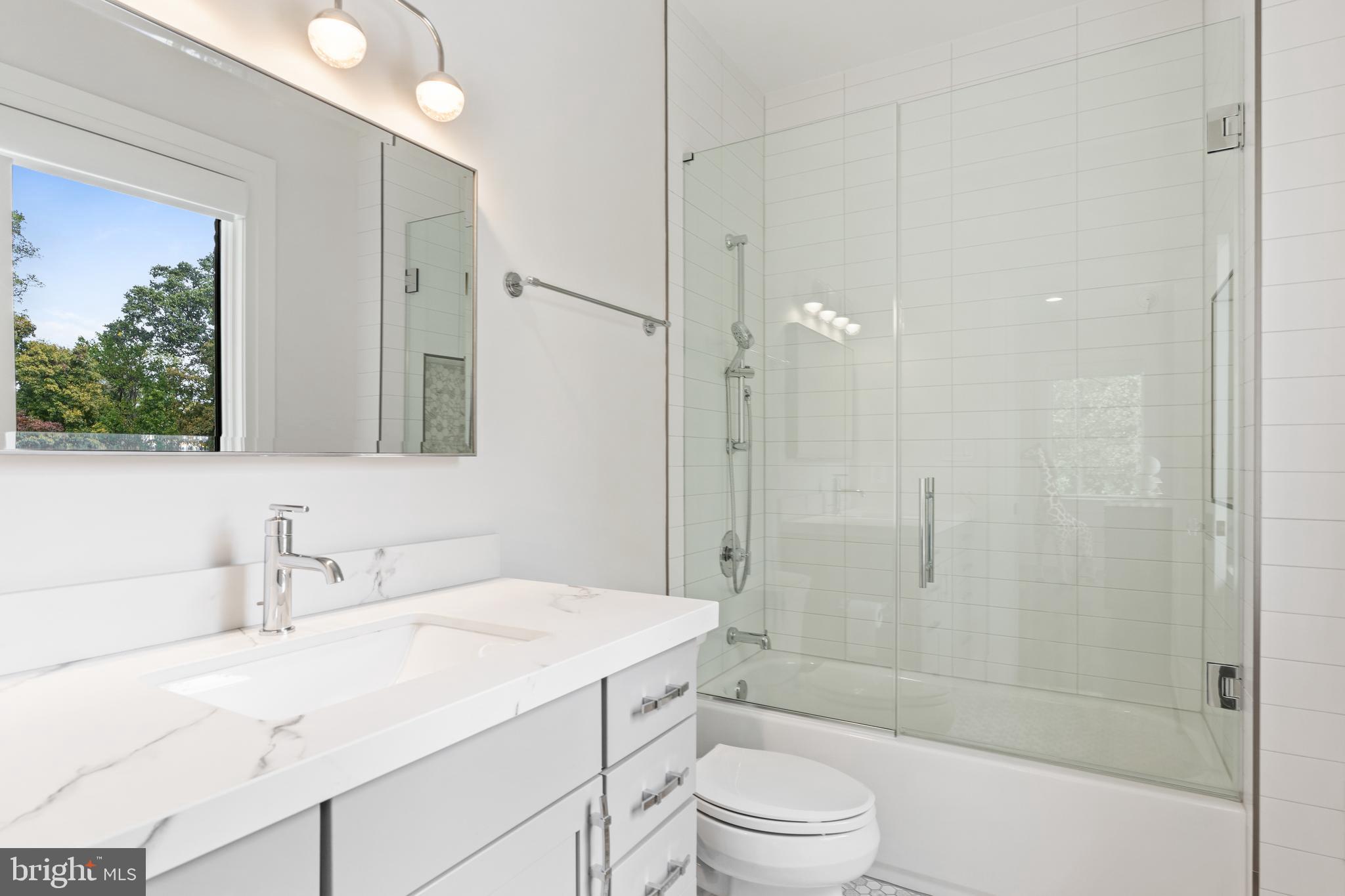 WOODHAVEN - Residential