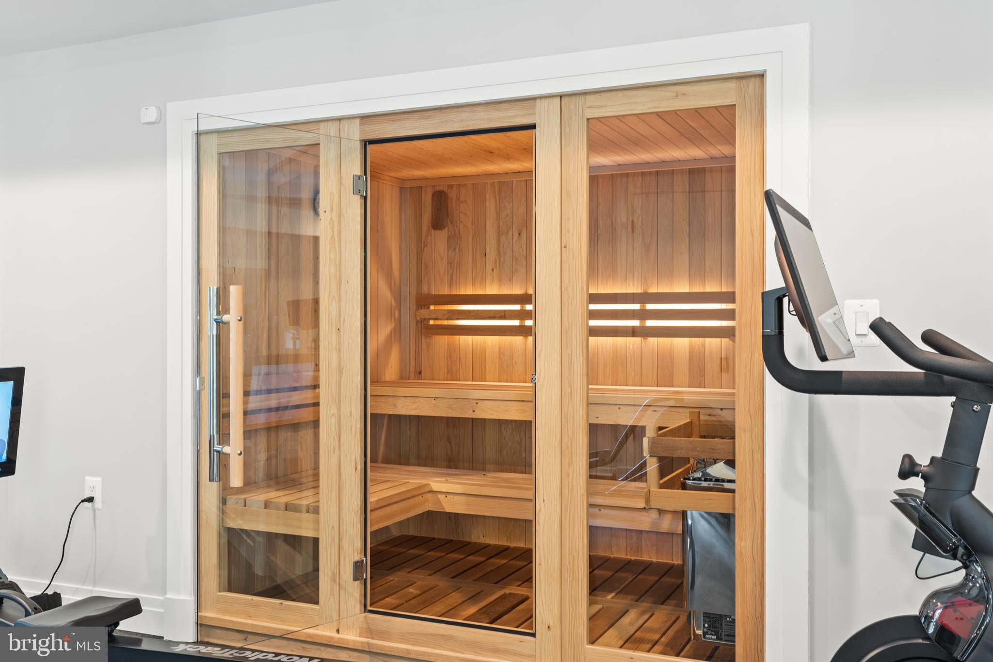 WOODHAVEN - Residential