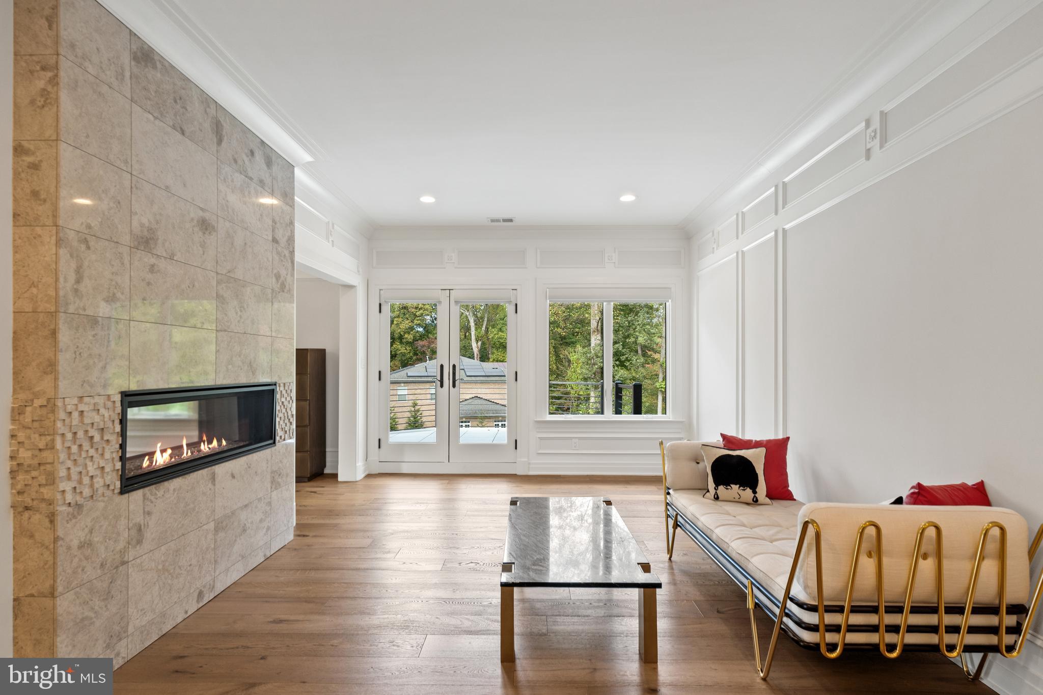 WOODHAVEN - Residential