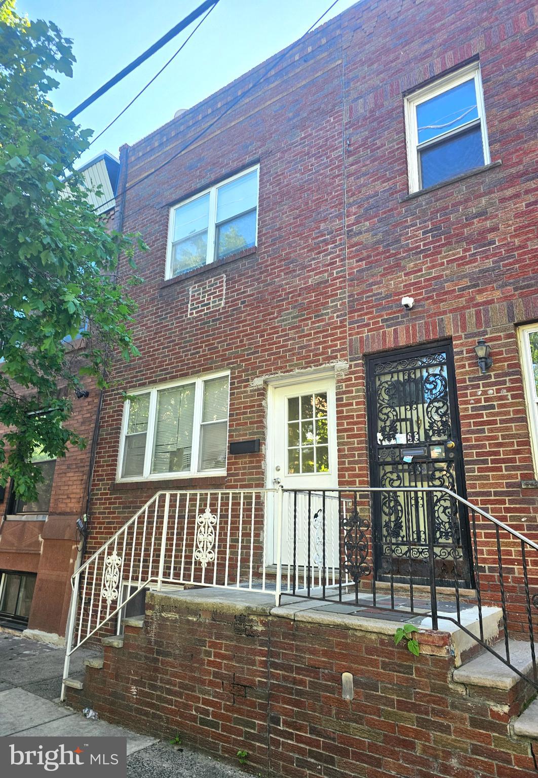 POINT BREEZE - Residential