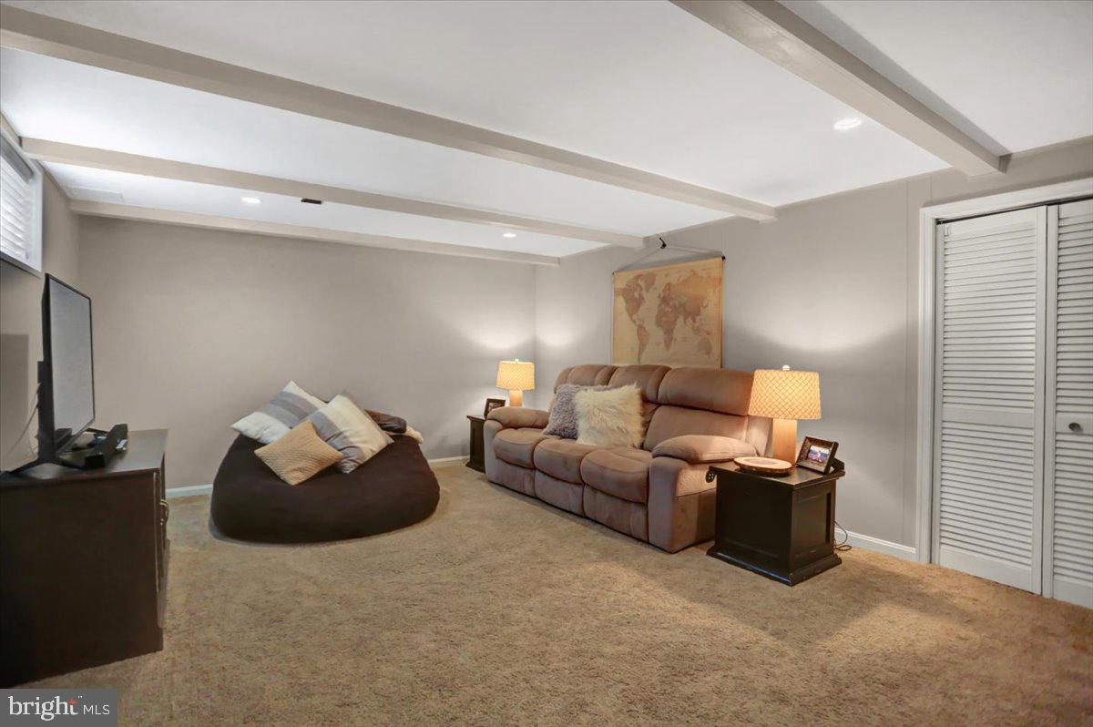 COLDBROOK MEADOWS - Residential