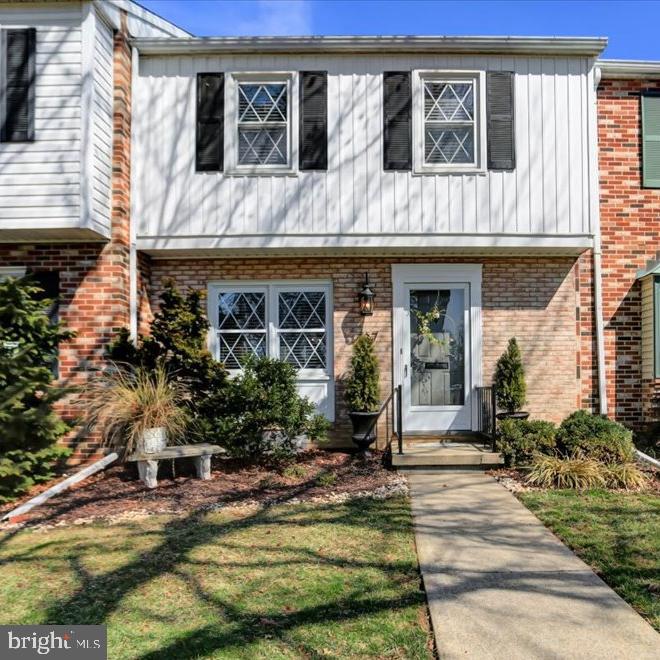 COLDBROOK MEADOWS - Residential