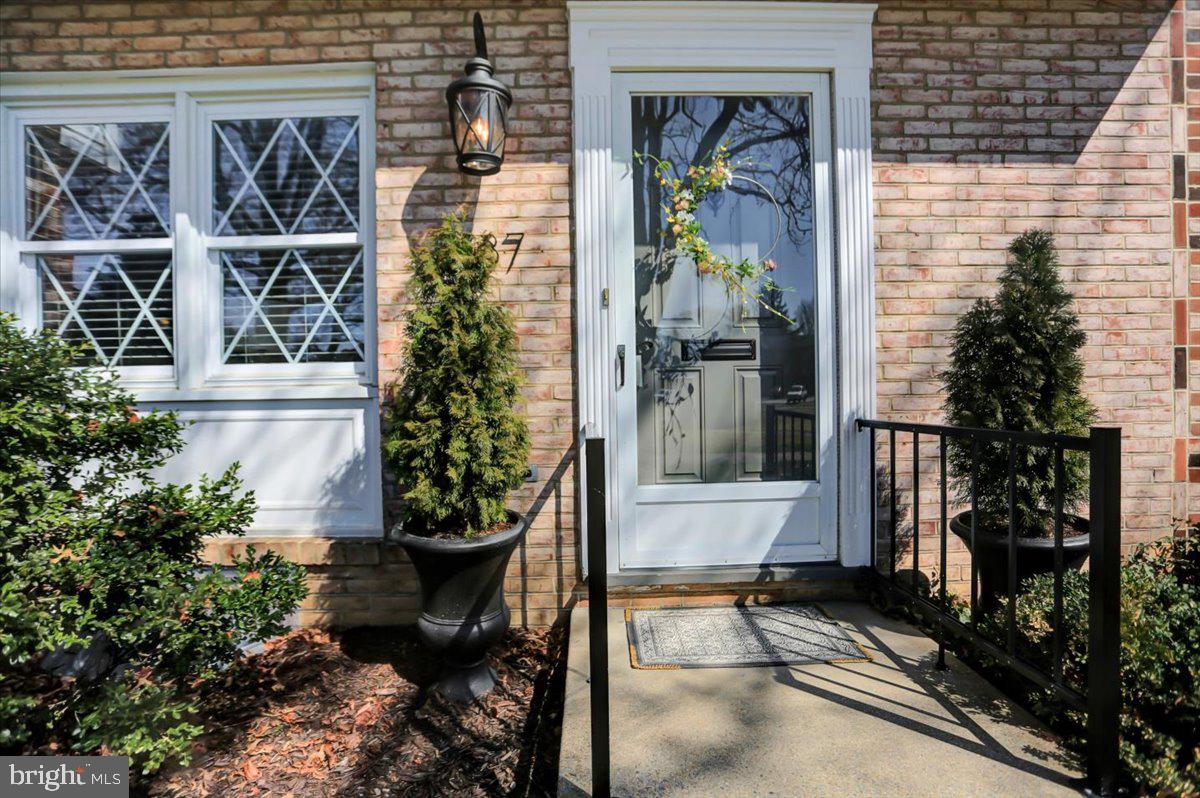 COLDBROOK MEADOWS - Residential