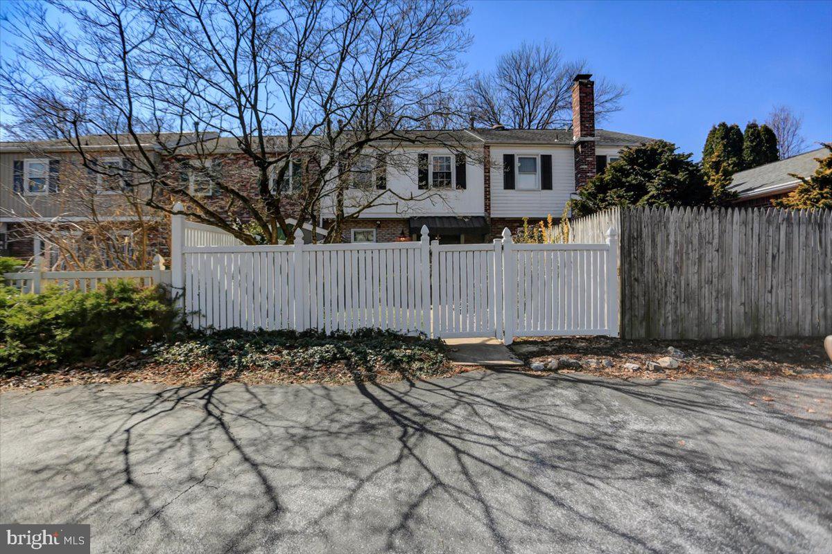 COLDBROOK MEADOWS - Residential