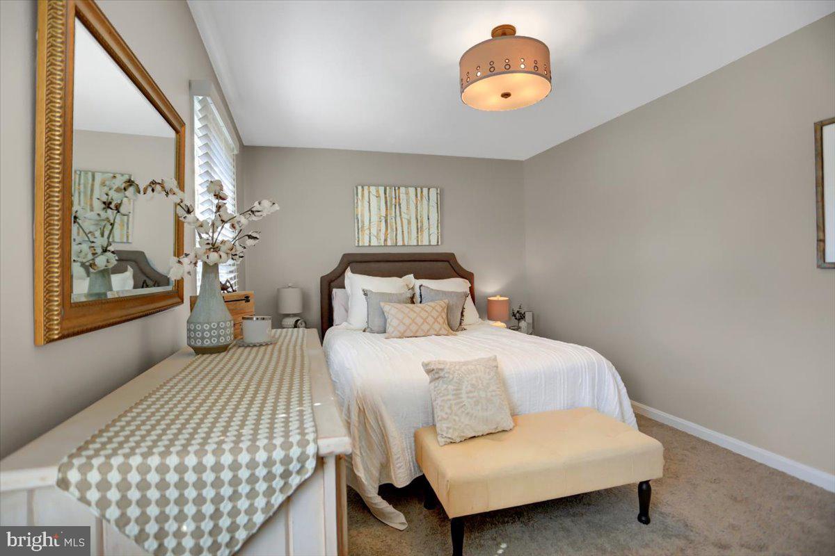 COLDBROOK MEADOWS - Residential