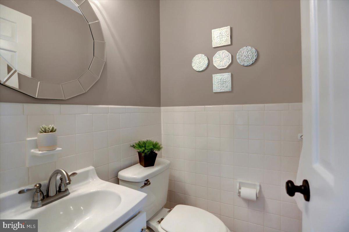 COLDBROOK MEADOWS - Residential