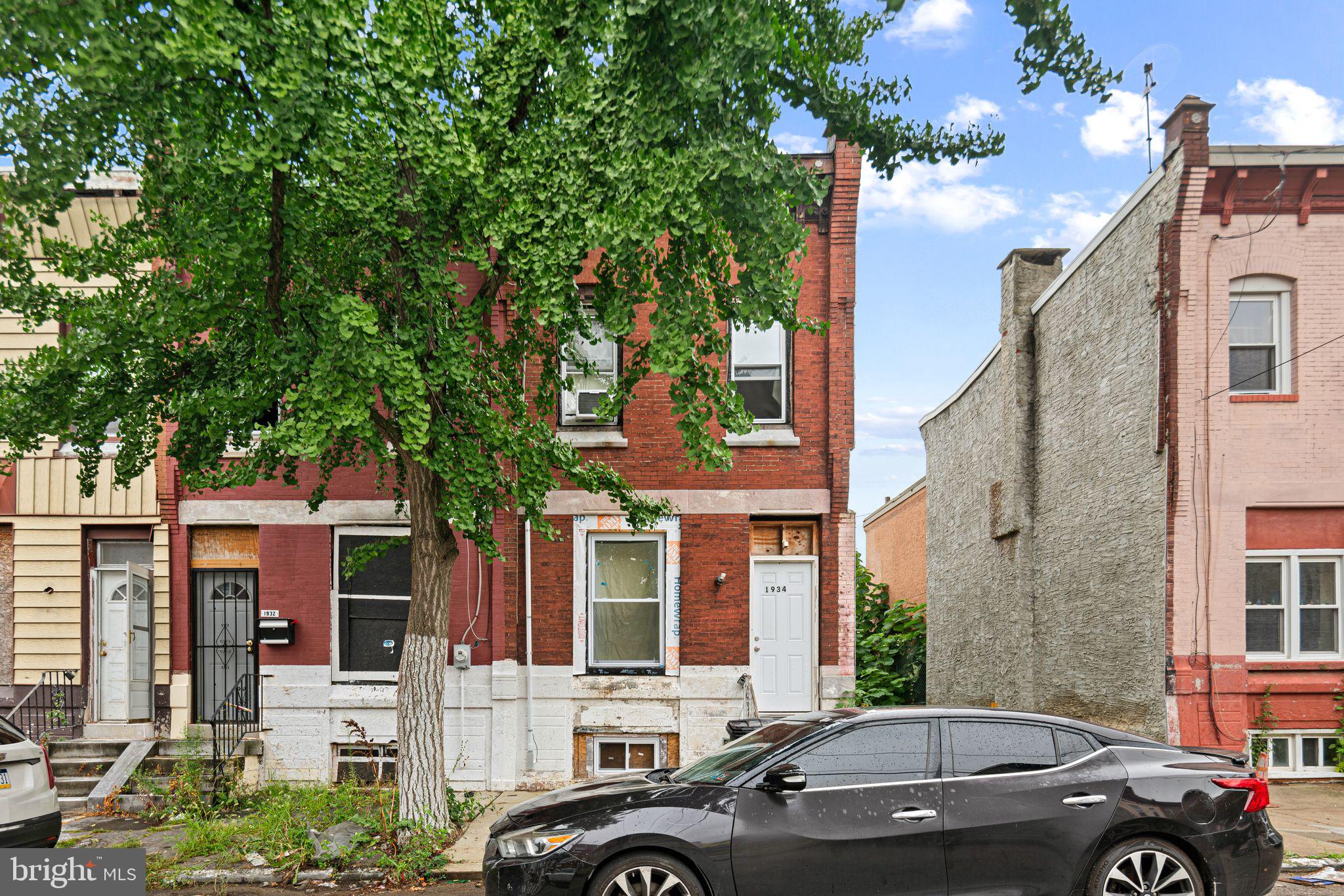 PHILADELPHIA (NORTHWEST) - Residential