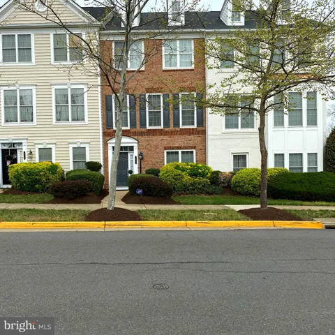 14707 Potomac Branch Drive, Woodbridge, VA MLS: VAPW2091288