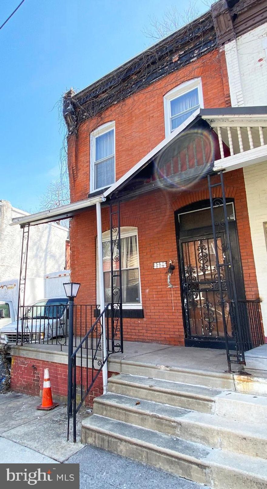 Attention Investors! 🚧 Unlock the potential of this 3-bedroom, 1-bathroom home located in the highly desirable Nicetown-Tioga neighborhood. With 1,182 SqFt of space, this property offers an excellent opportunity for renovation and value appreciation 💵 . This home is in need of some 👷‍♂️ TLC—perfect for buyers looking to customize a space 🎇 . Renovations are required in key areas such as the kitchen, ceiling, bathroom, railings, and flooring, giving you the chance to craft a modern, charming home 🏡  . Situated in a rapidly growing neighborhood, this is an ideal investment for those looking to capitalize on the area's ongoing development 🫰🤑  . The property is being sold as-is, and the buyer will be responsible for obtaining the Use & Occupancy (U&O) Certificate. Don't miss this chance to invest in a prime location with great potential! Schedule your showing today! 🗒️