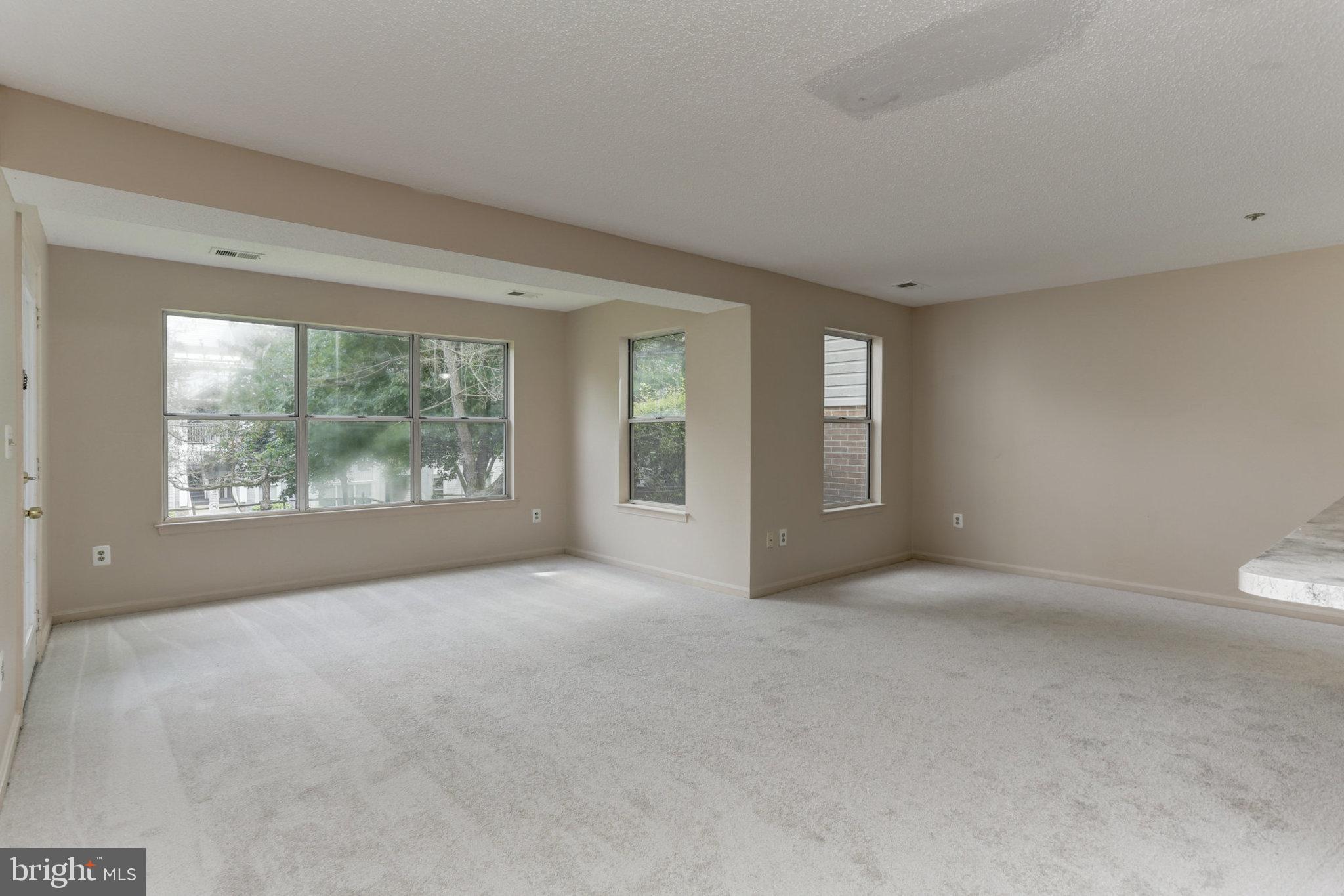 WINTERGATE AT LONGMEAD CROSSING - Residential