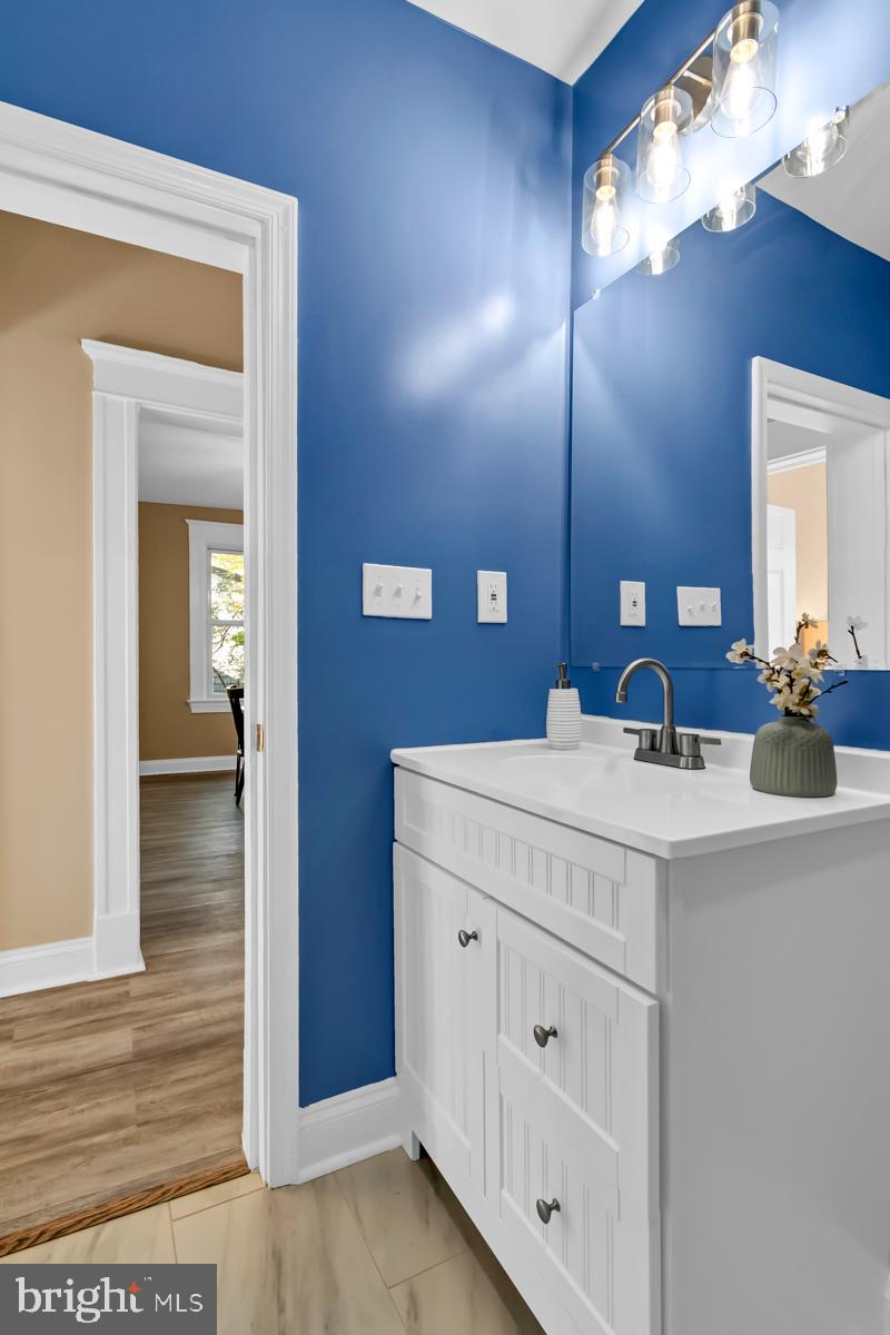 CHRISTOPHER - Residential