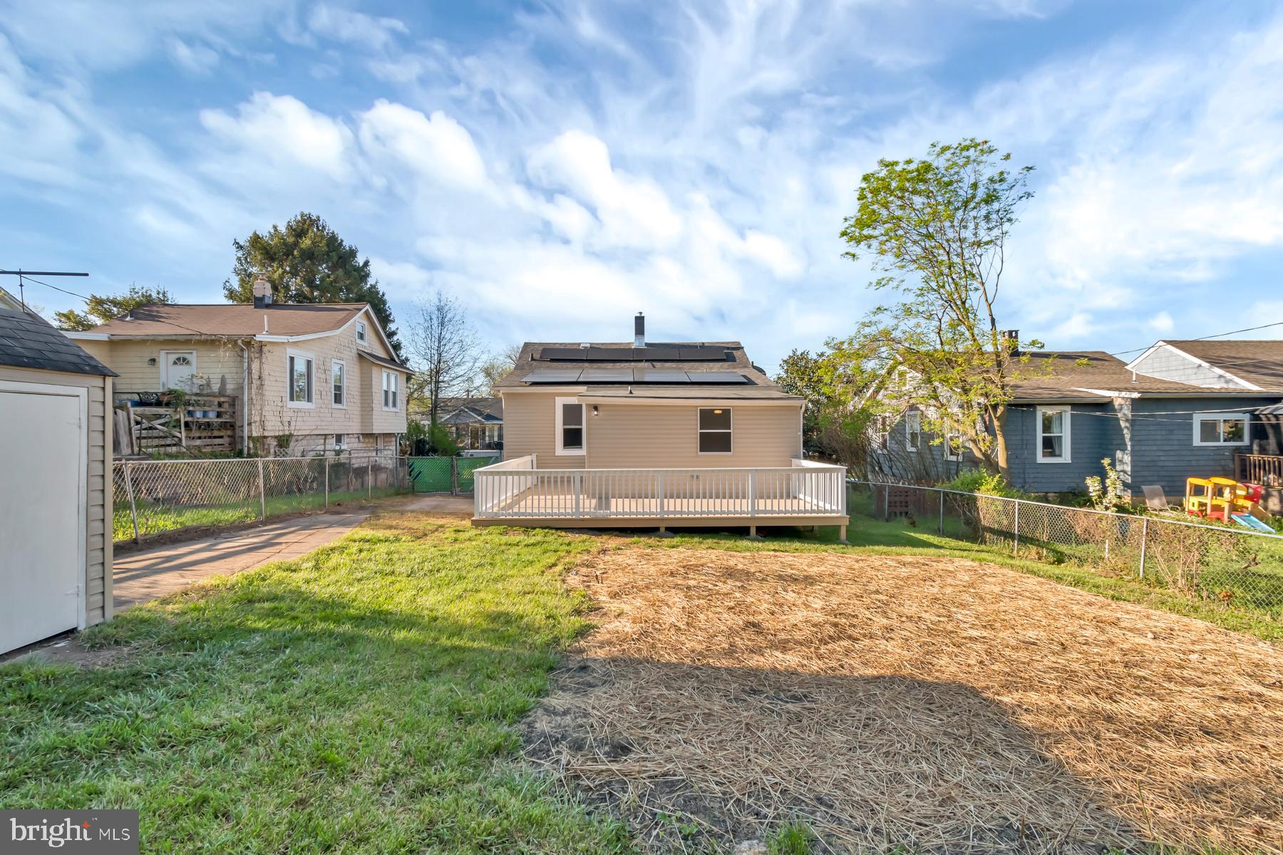 CHRISTOPHER - Residential