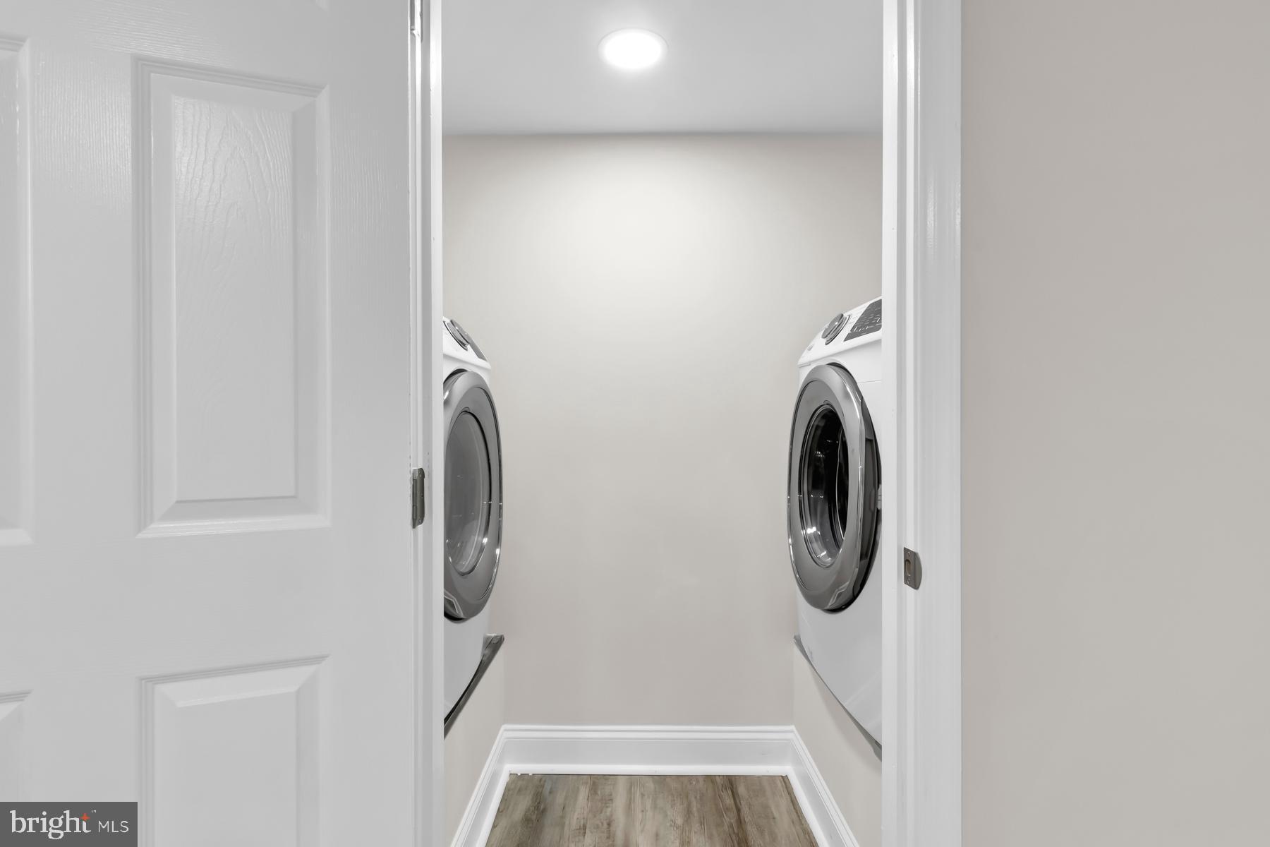 CHRISTOPHER - Residential