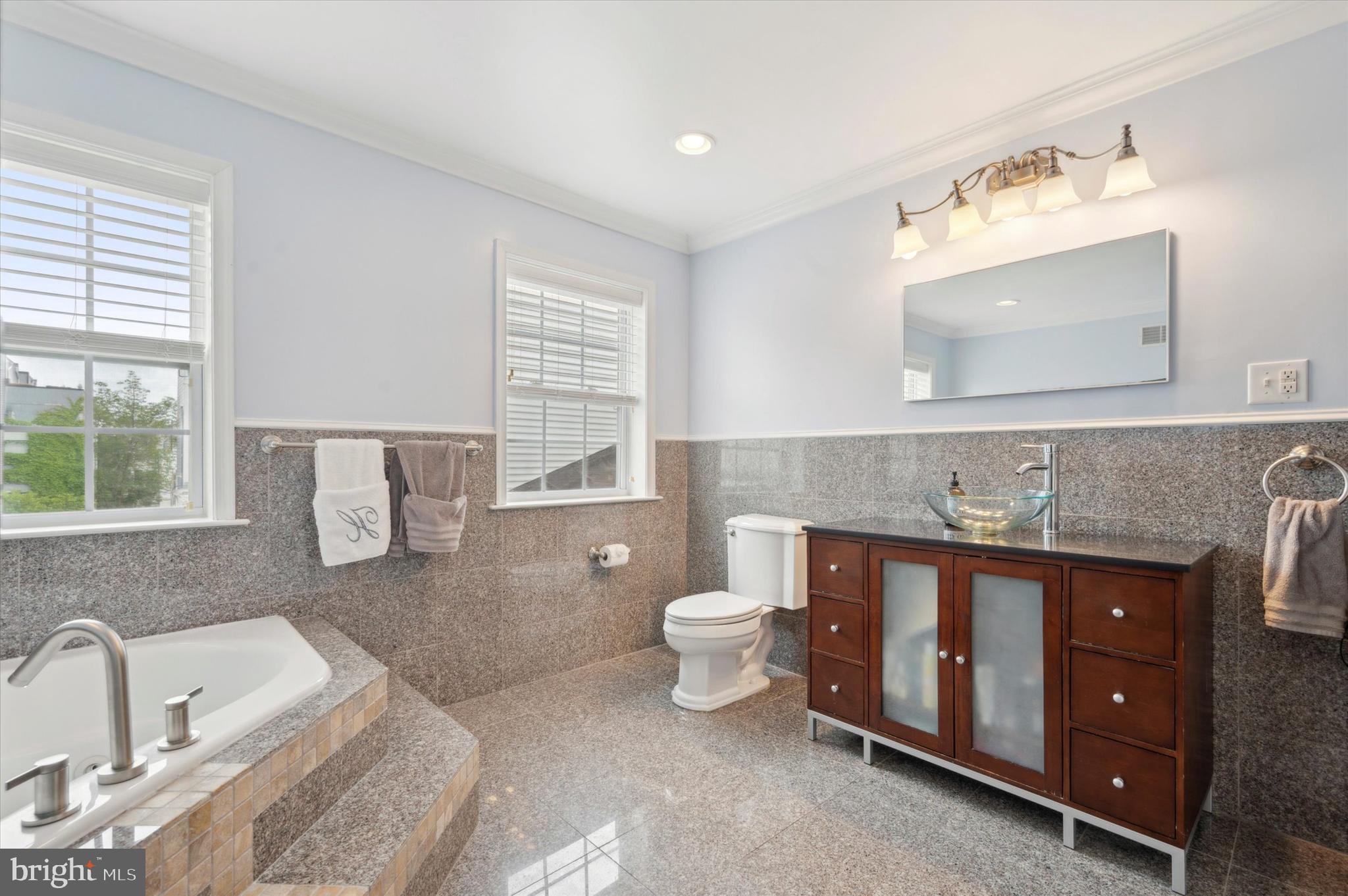 GRADUATE HOSPITAL - Residential