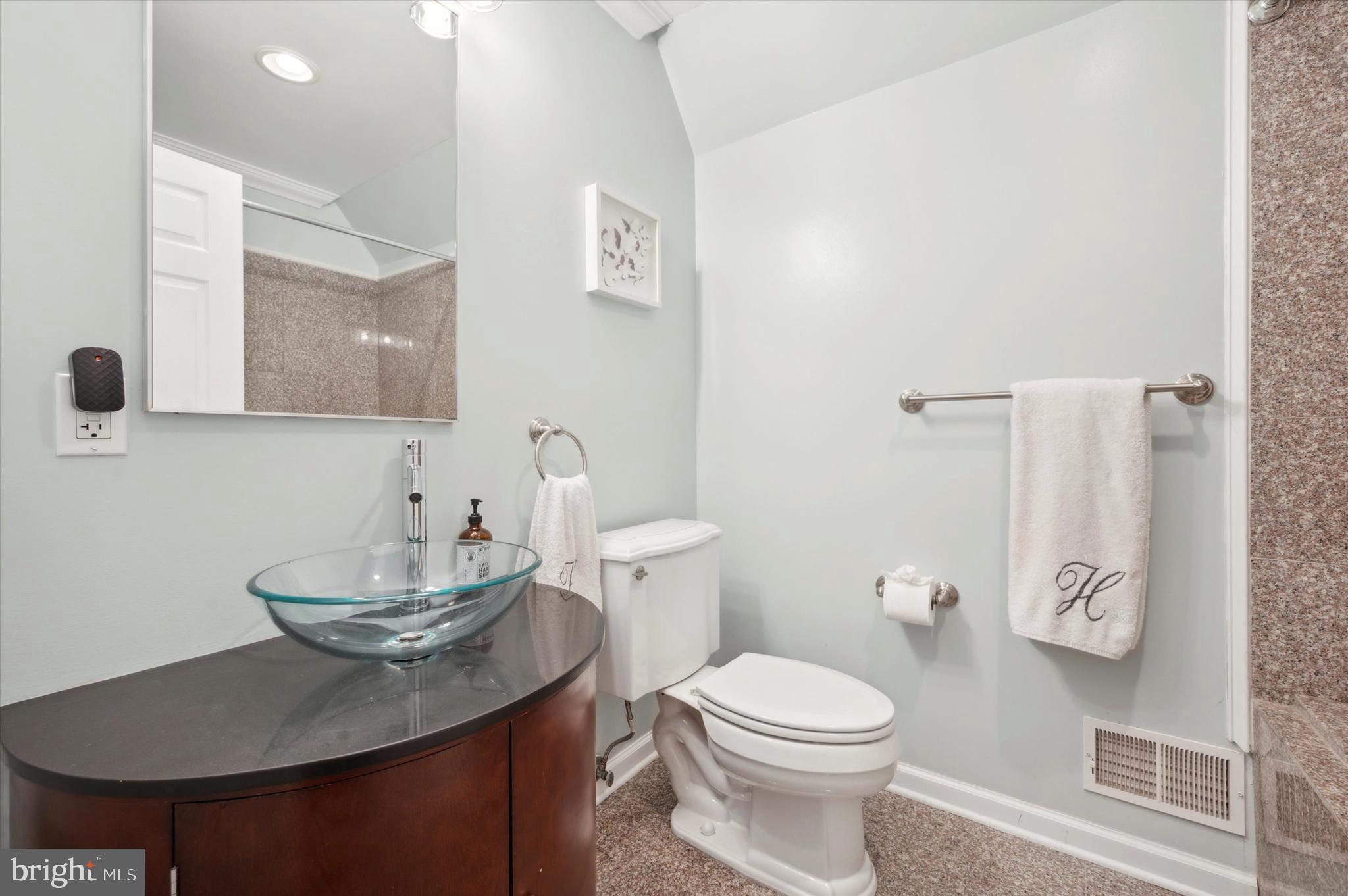 GRADUATE HOSPITAL - Residential