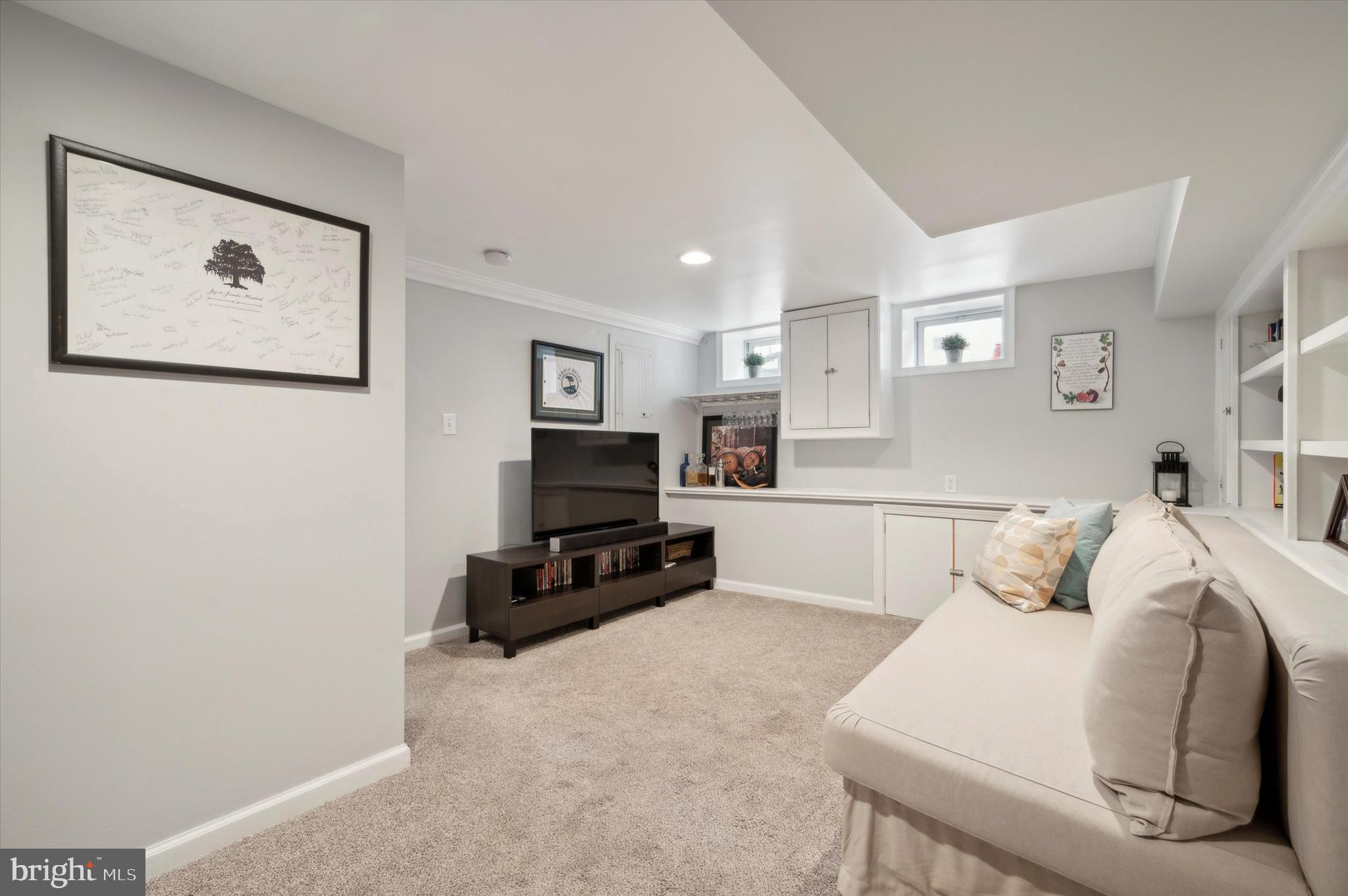 GRADUATE HOSPITAL - Residential