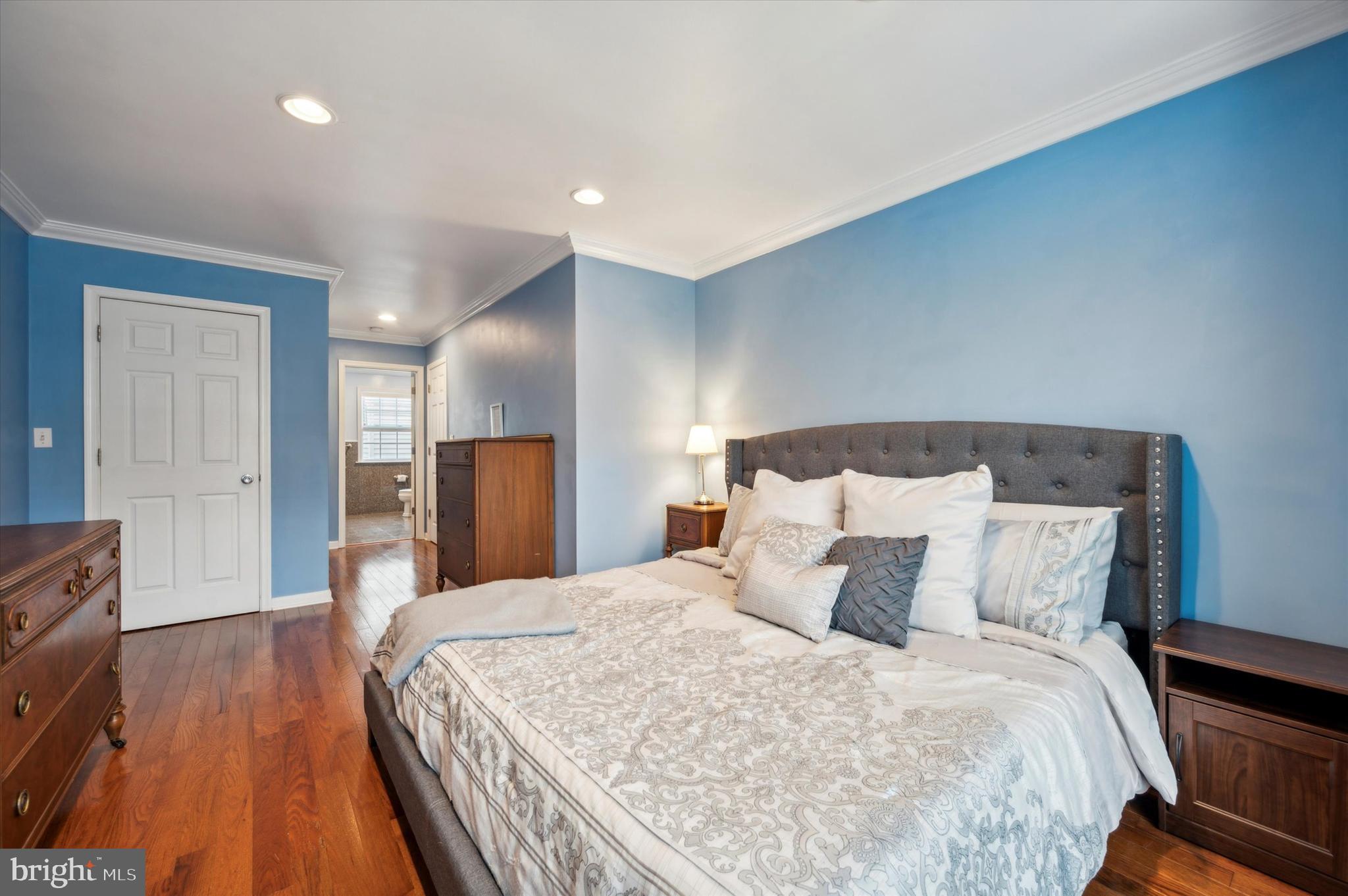 GRADUATE HOSPITAL - Residential