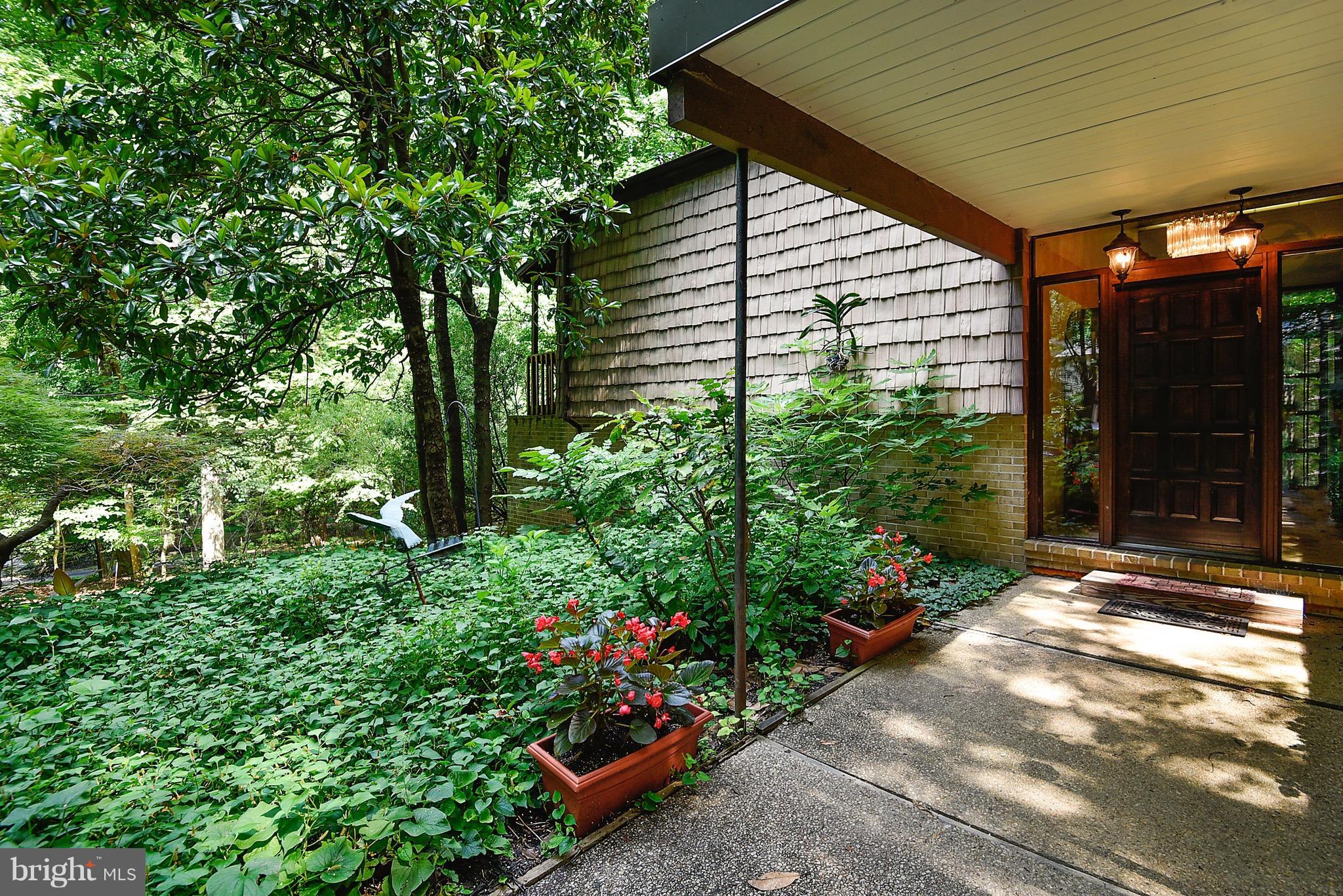 CAVES VALLEY - Residential