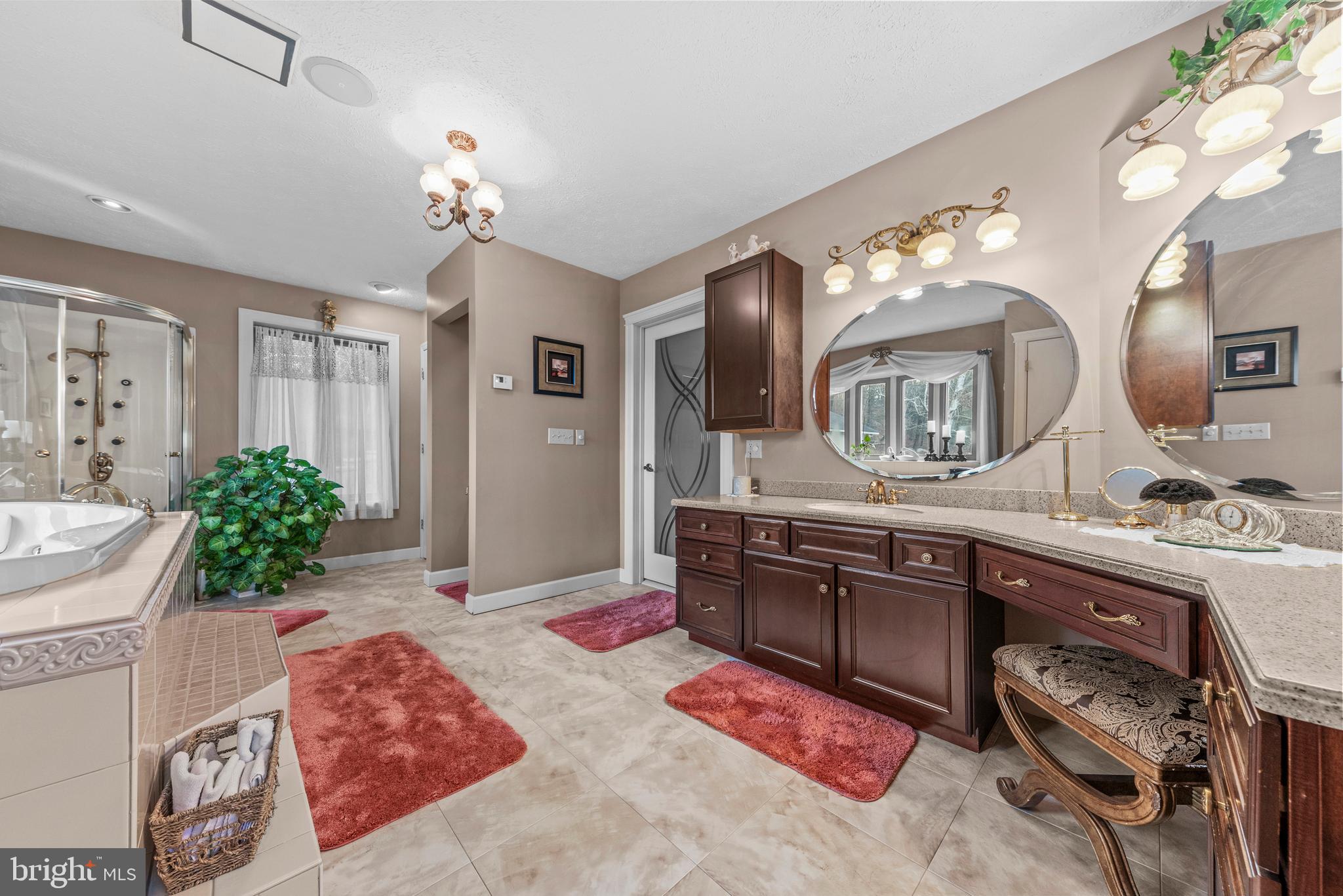 HOPEWELL TOWNSHIP - Residential