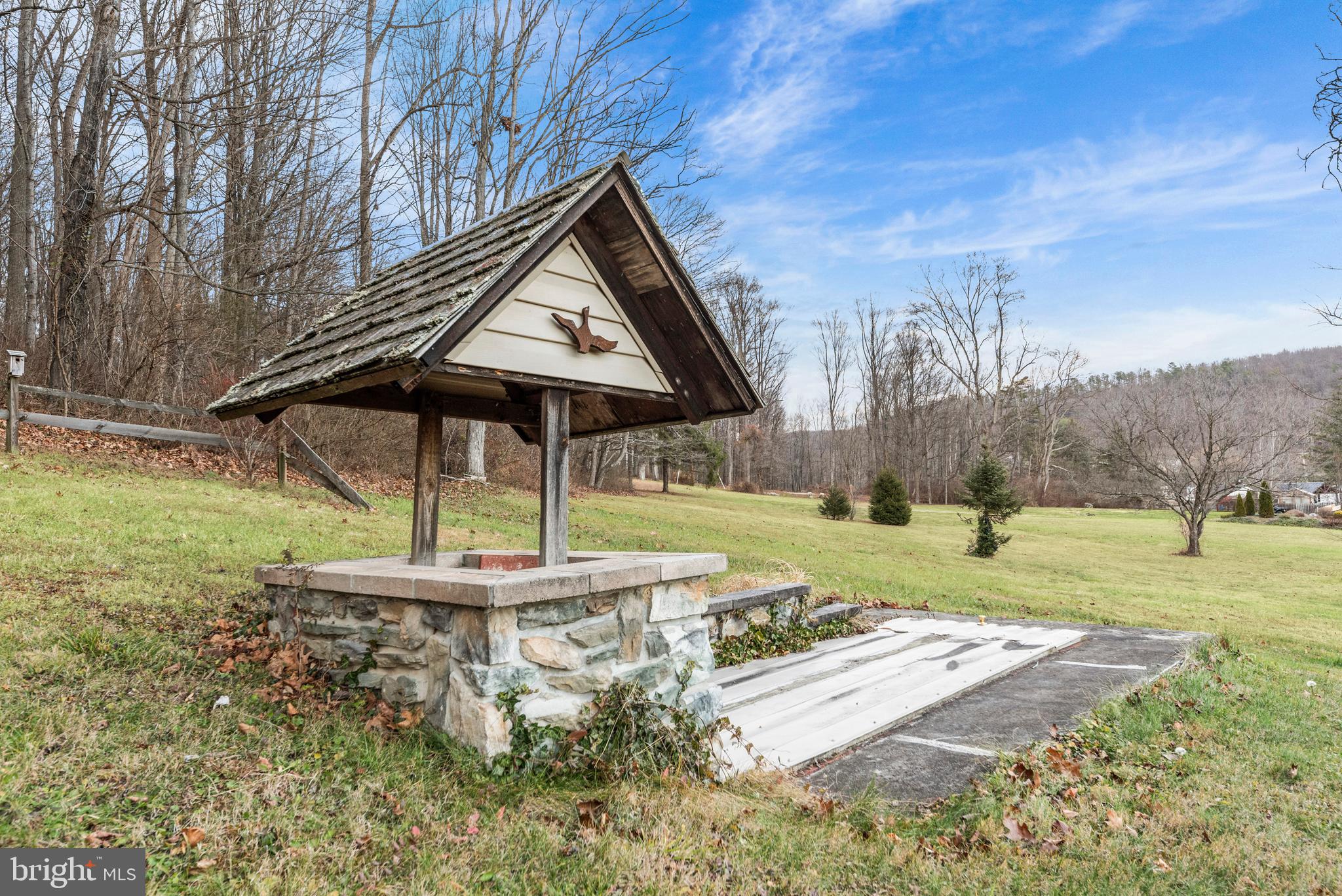 HOPEWELL TOWNSHIP - Residential